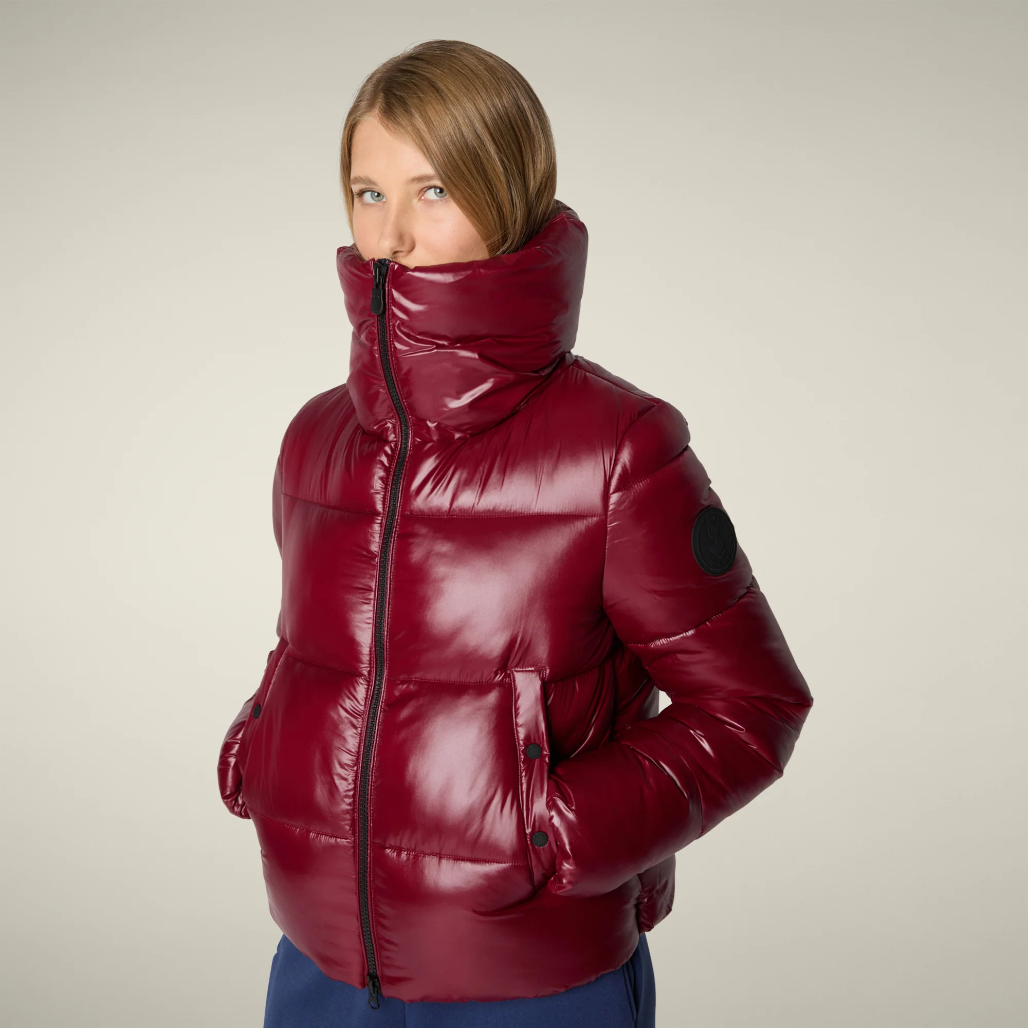 Women's Animal free puffer Jacket Isla in Wine Red