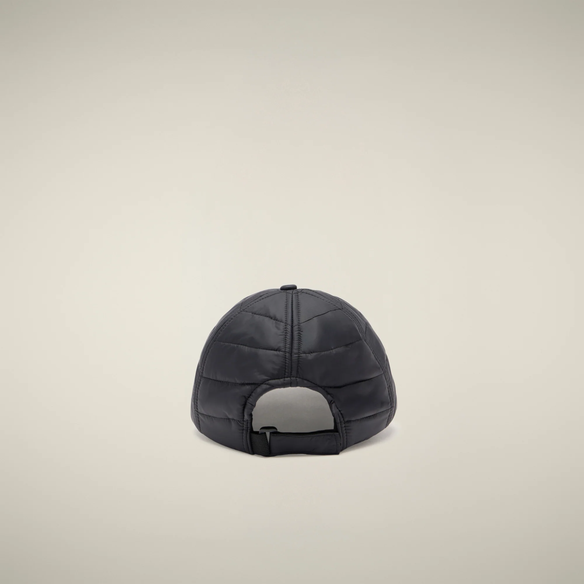Tirion Unisex Cap in Black