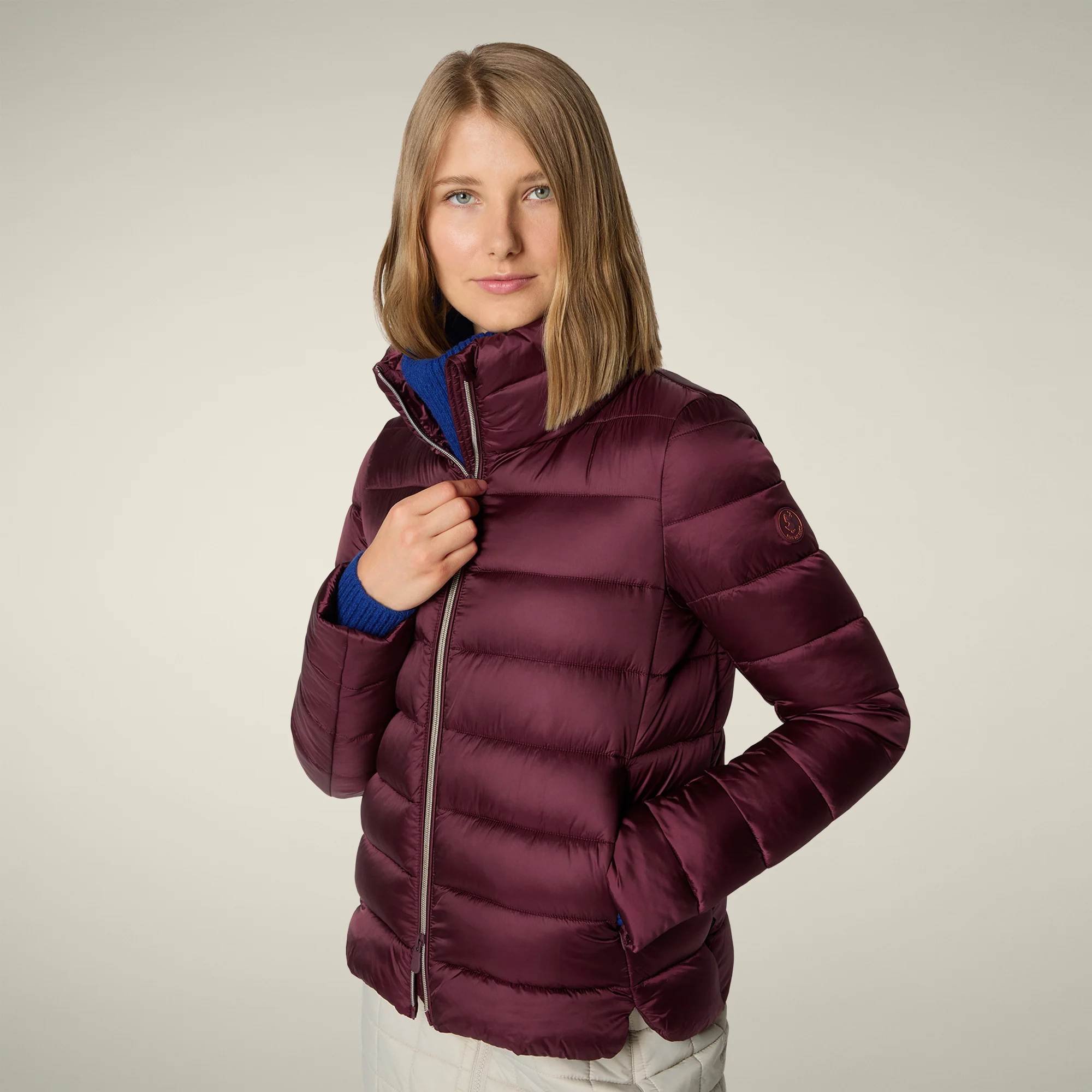 Women's Animal free puffer Jacket Elsie in Wine Red