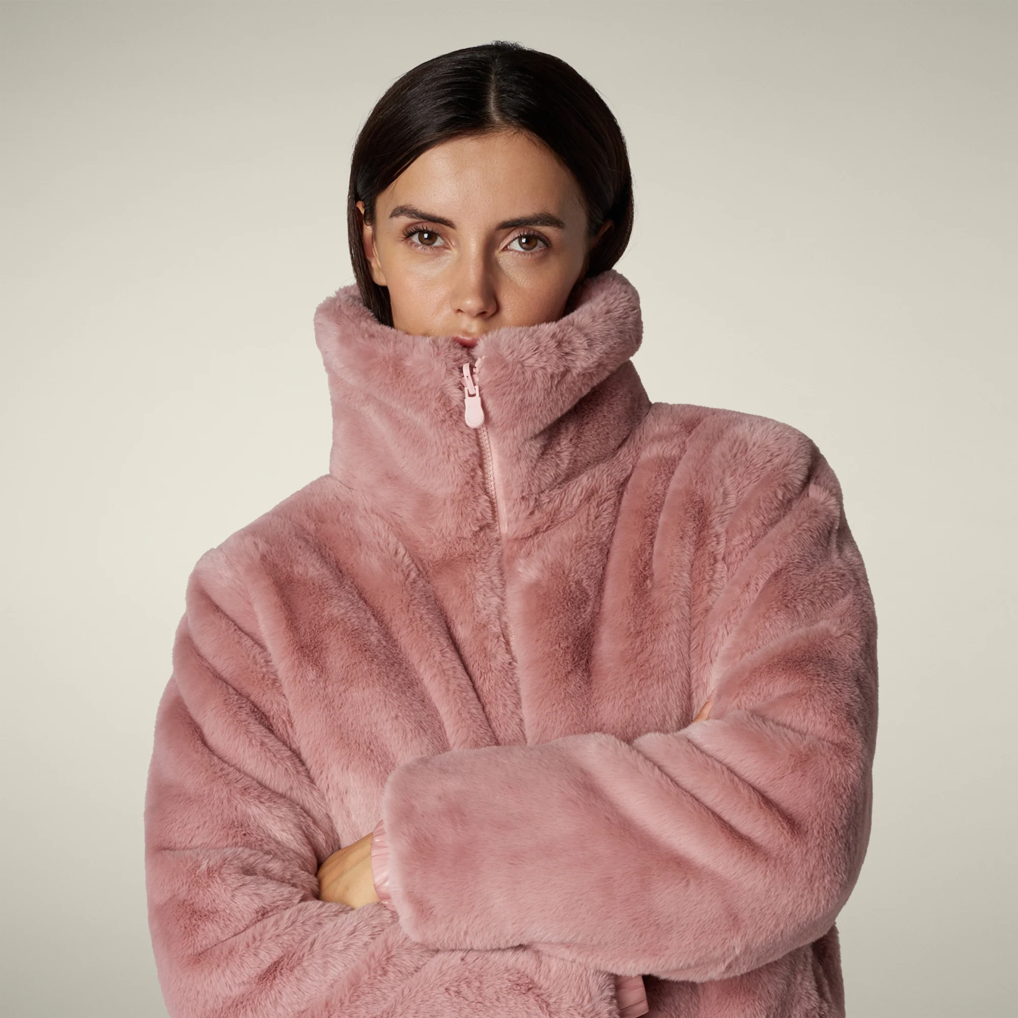 Women's Reversible Faux Fur Jacket Jeon in blush pink