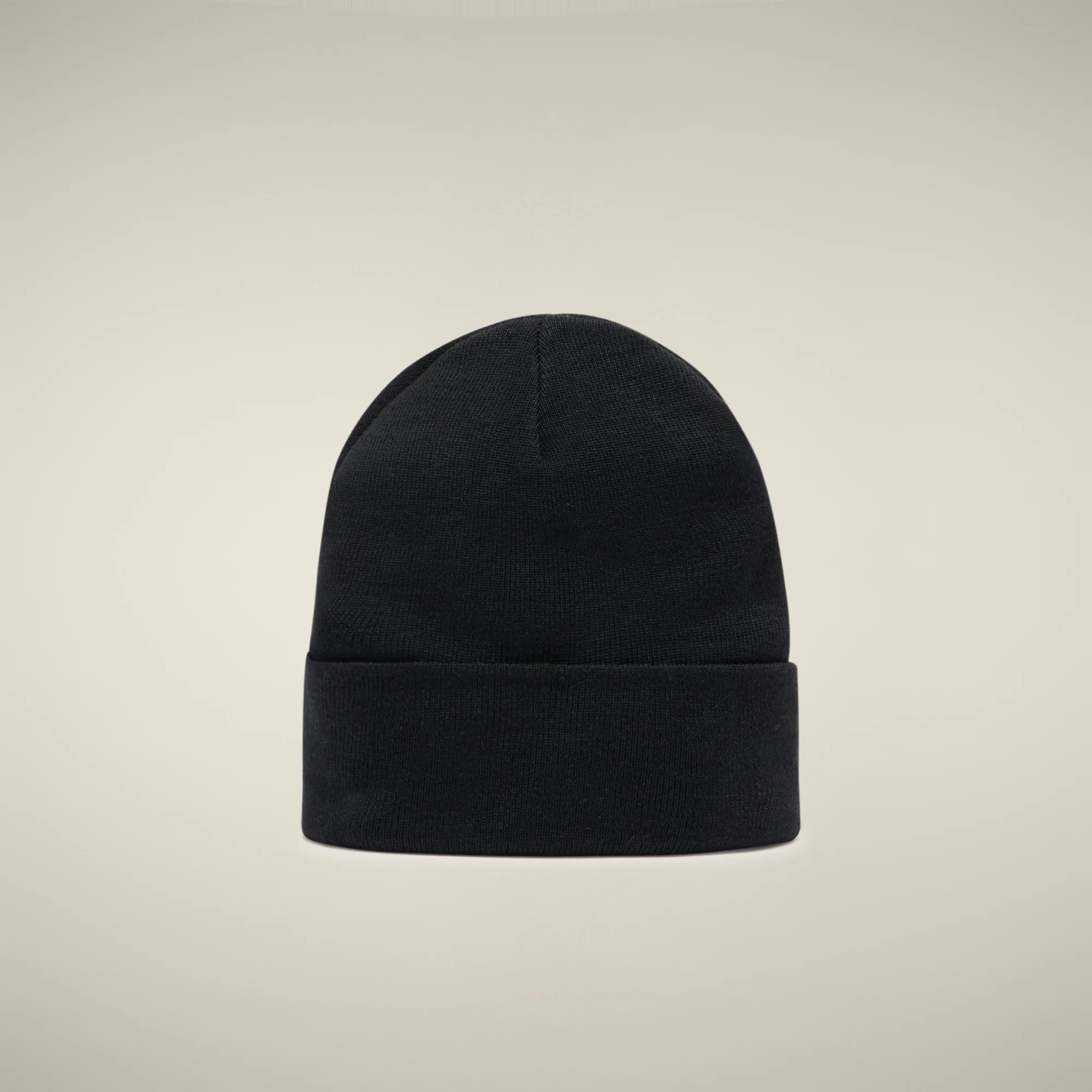 Unisex beanie Lou in black