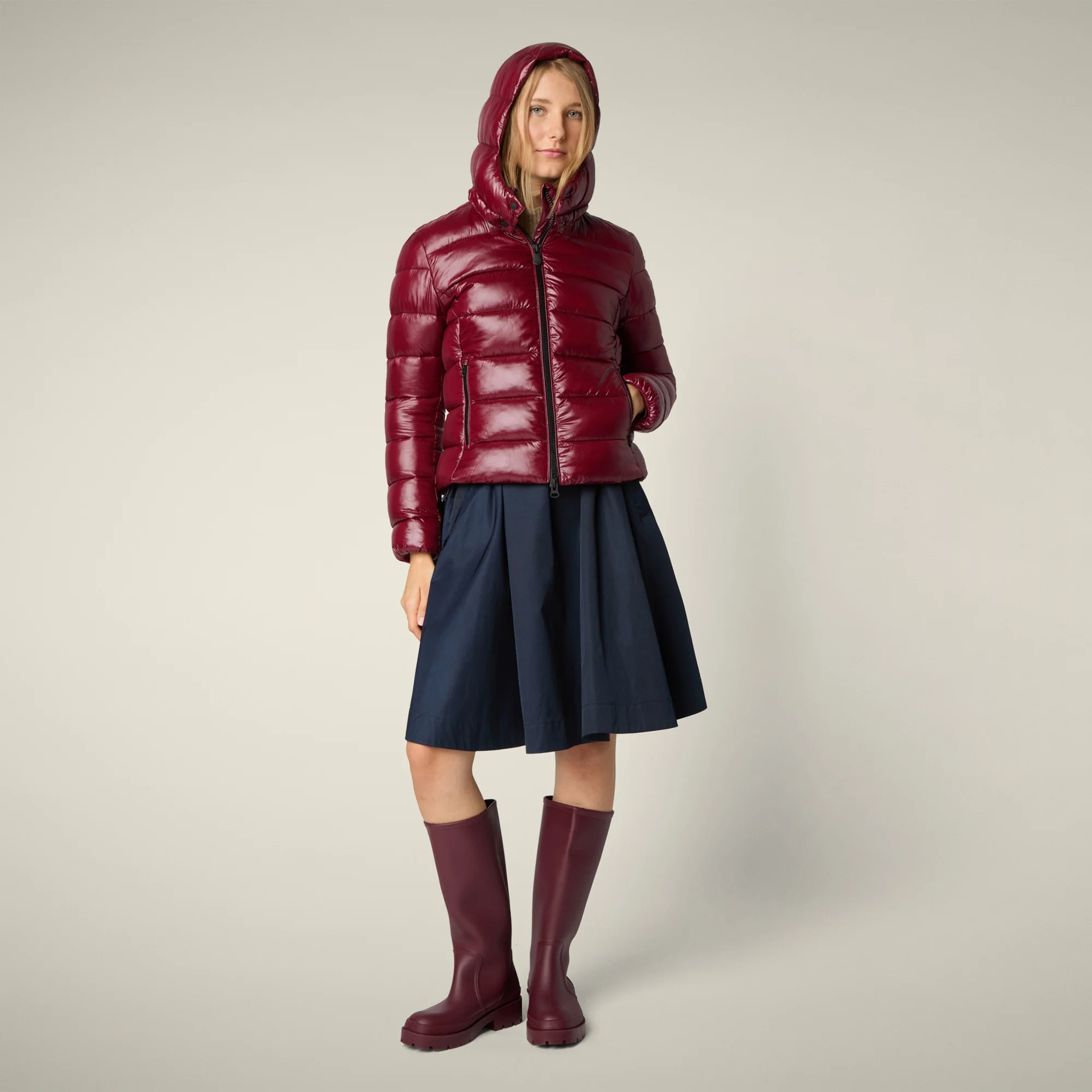 Women's Animal free puffer Jacket Cosmary in Wine Red