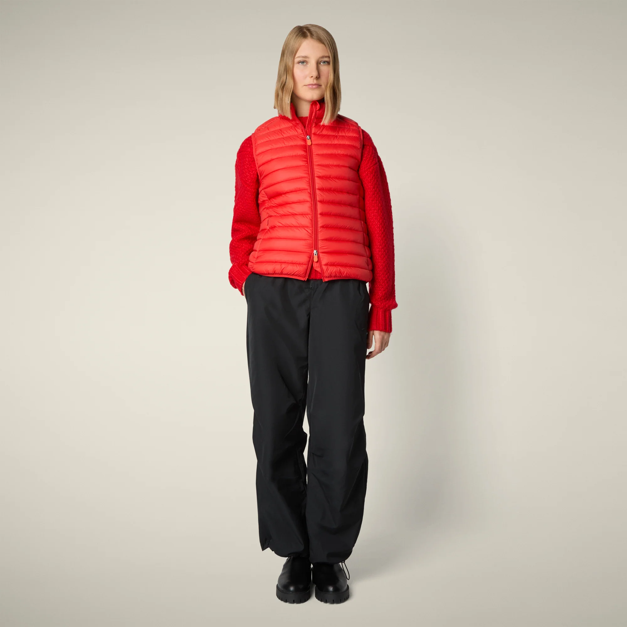 Women's Animal free puffer Vest Charlotte in Fiery Red