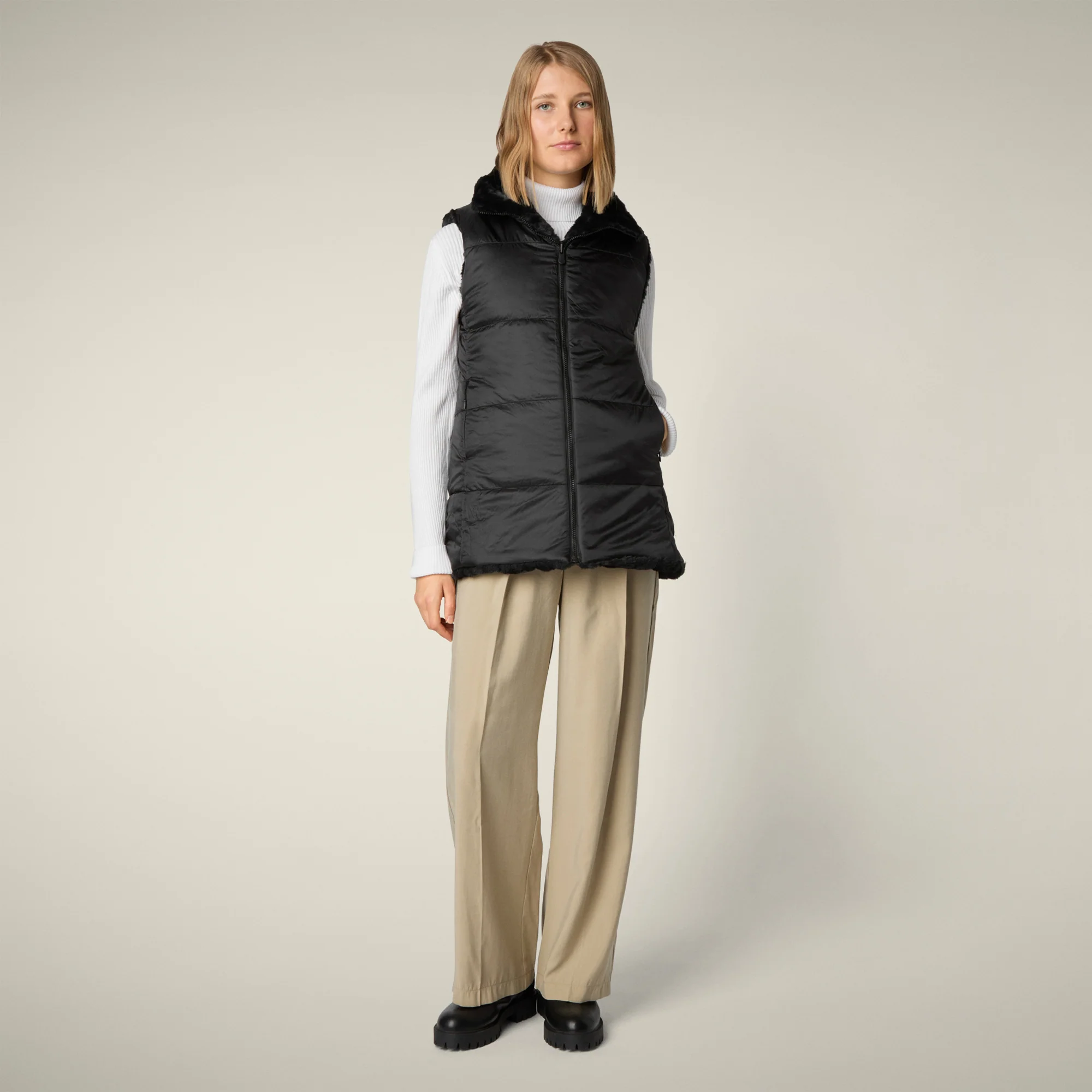 Women's Reversible Faux Fur Vest Nives in Black