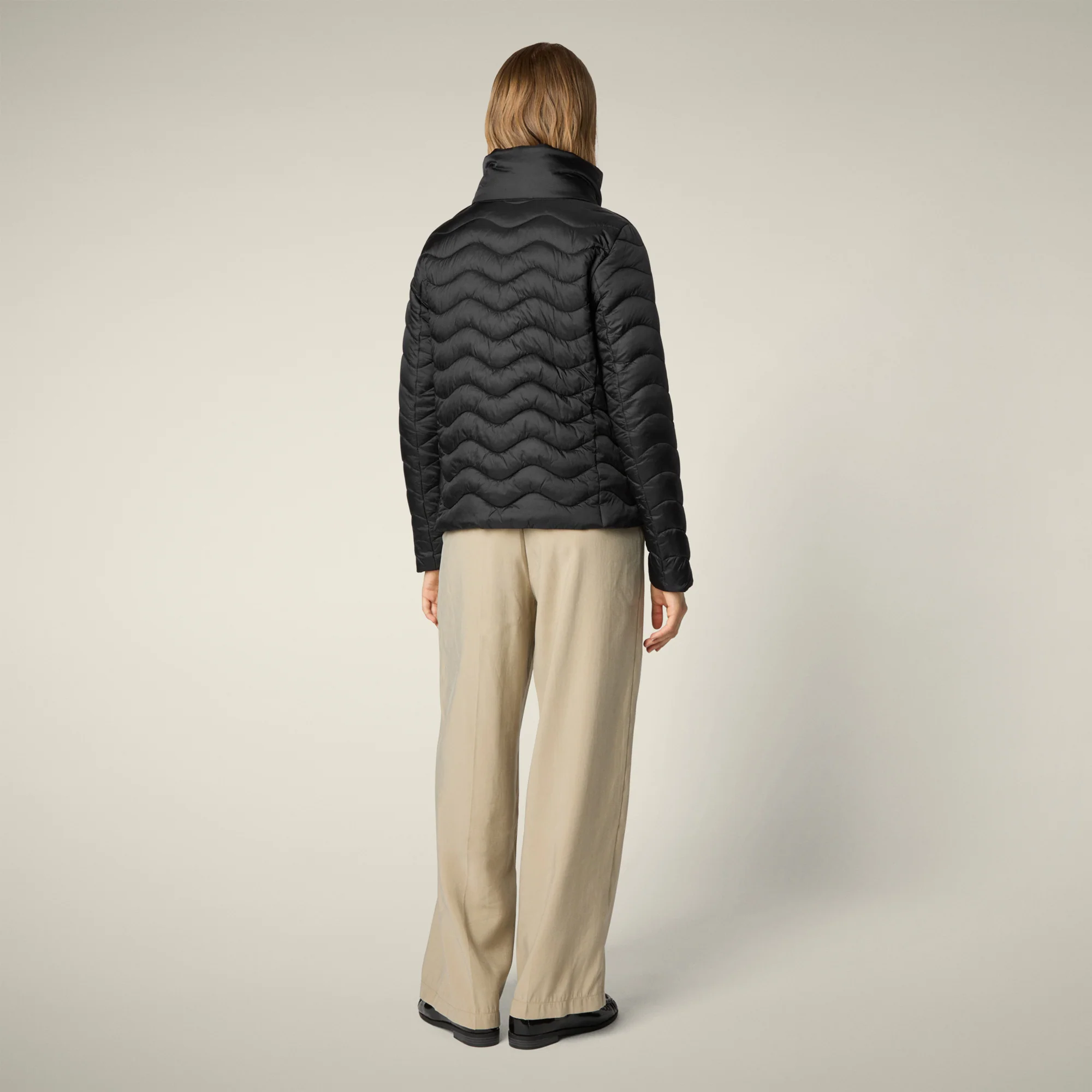 Women's Animal free puffer Jacket Peridot in Black