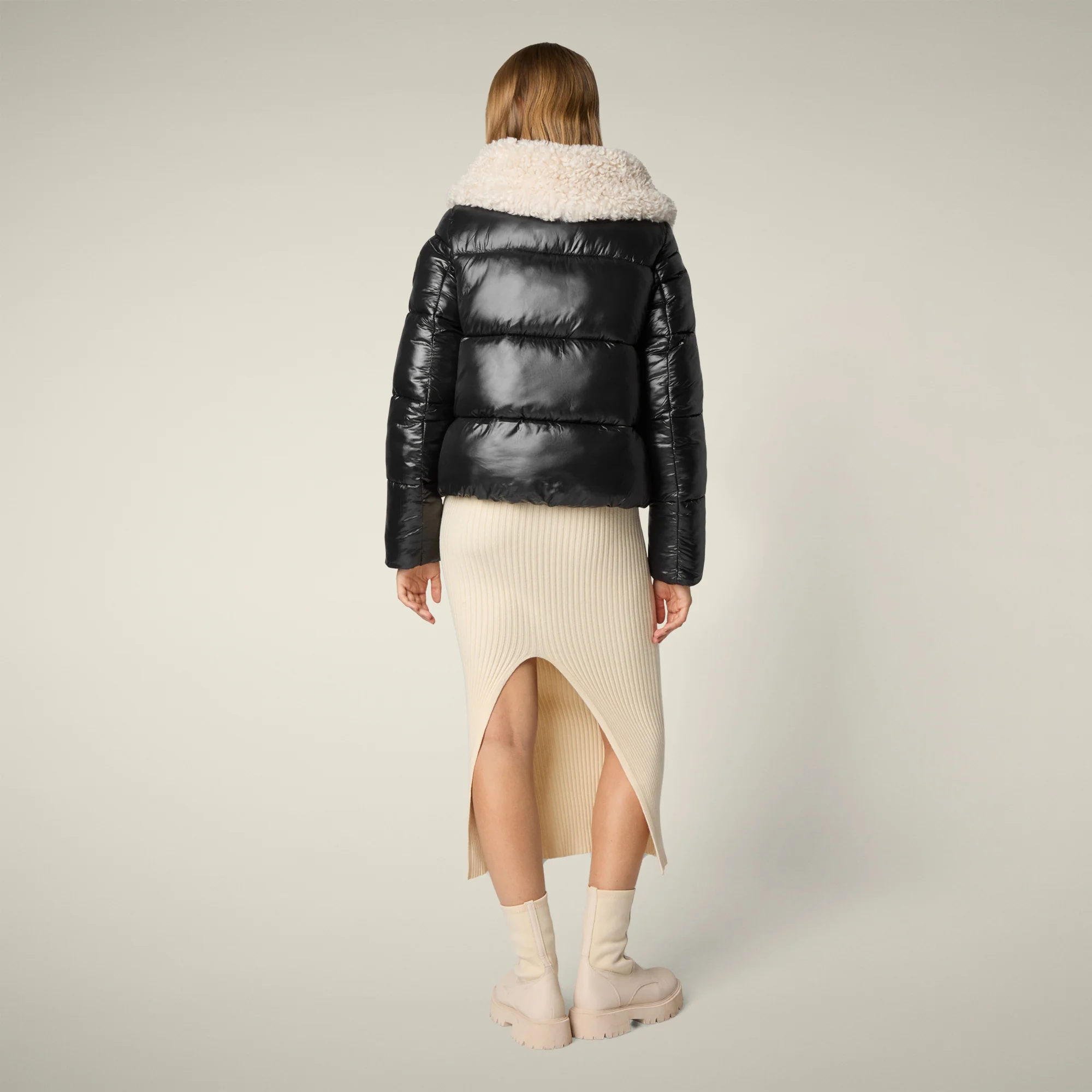 Women's Animal free puffer jacket Moma in black