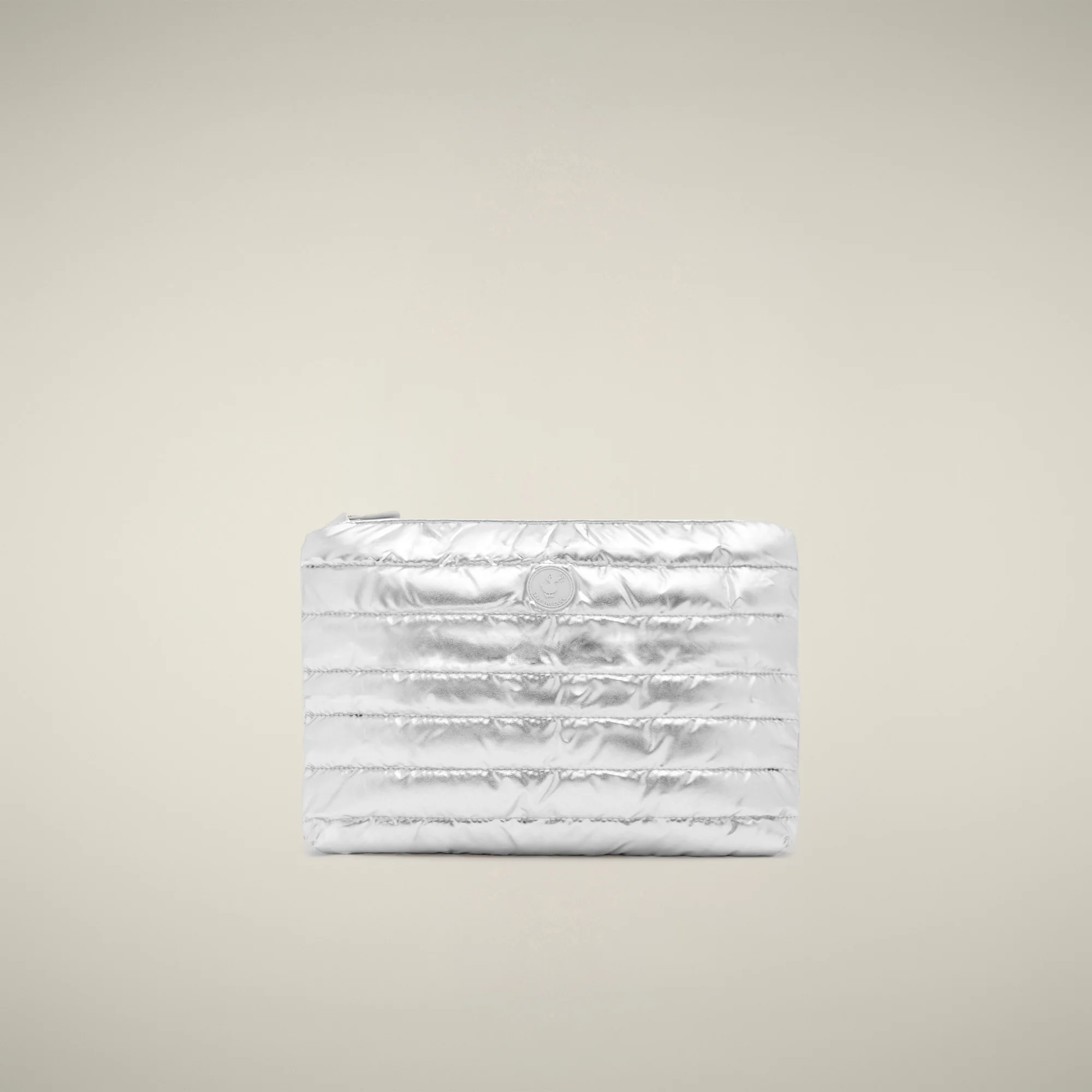 Unisex pouch dee in silver