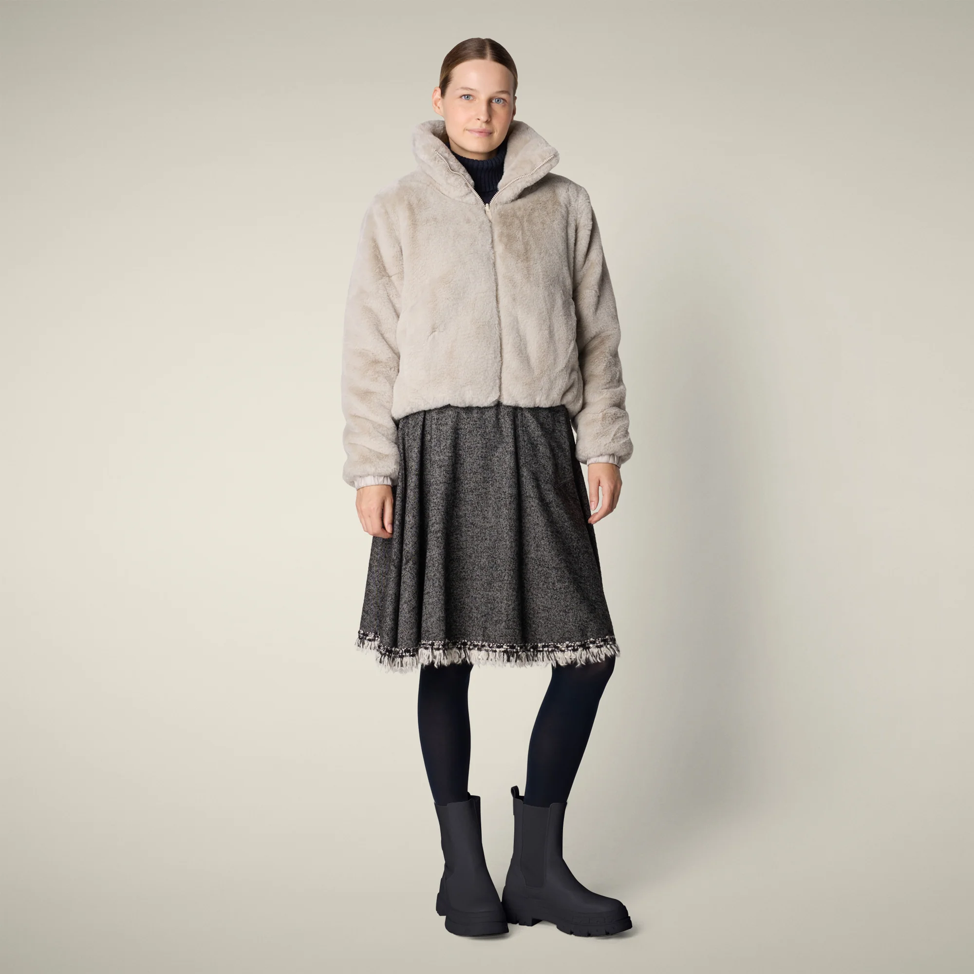 Women's Reversible Faux Fur Jacket Jeon in rainy beige