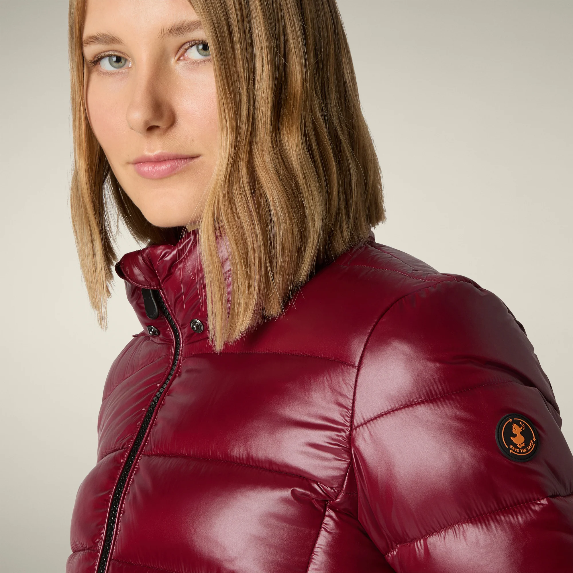 Women's Animal free puffer Jacket Cosmary in Wine Red