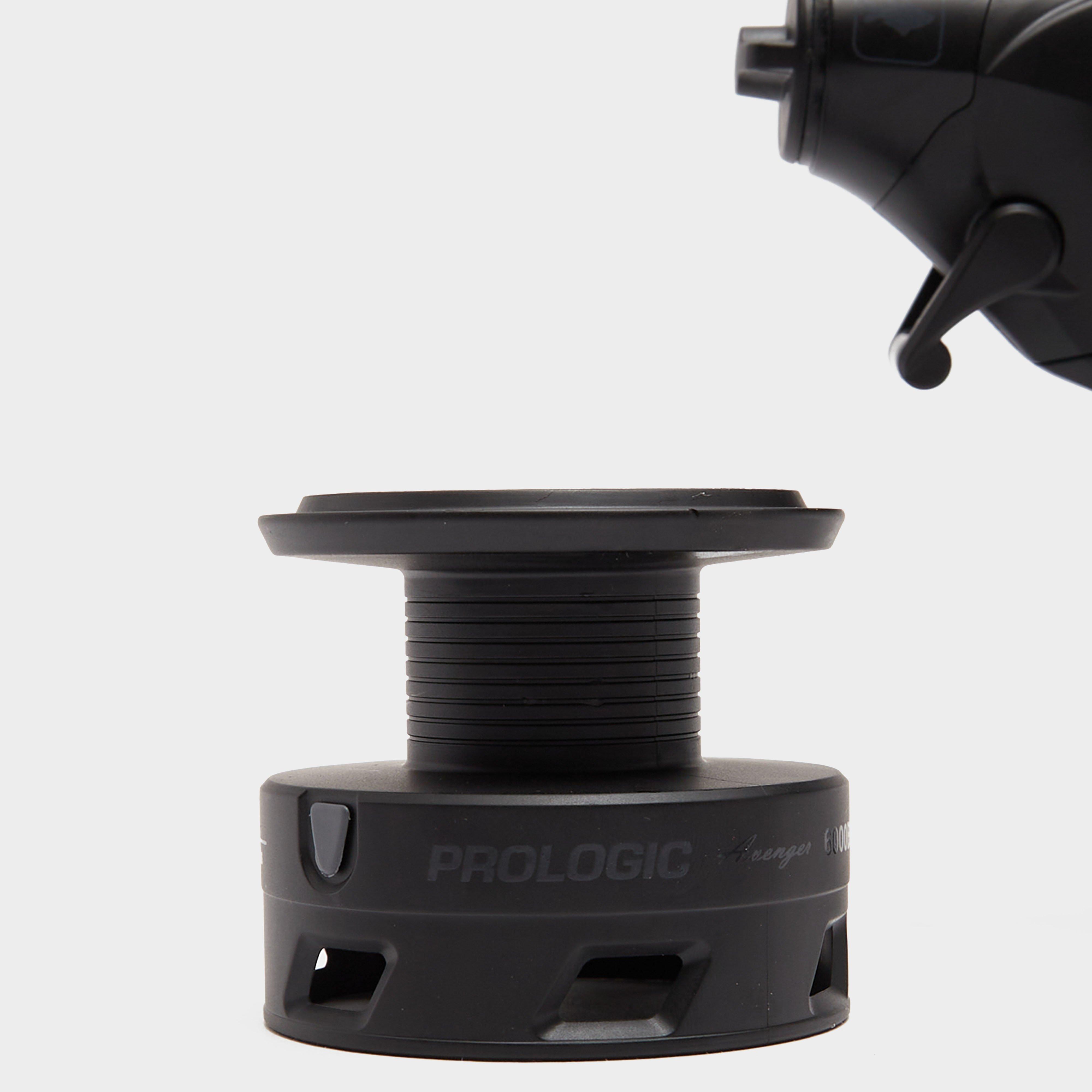 Avenger Baitfeeder 6000