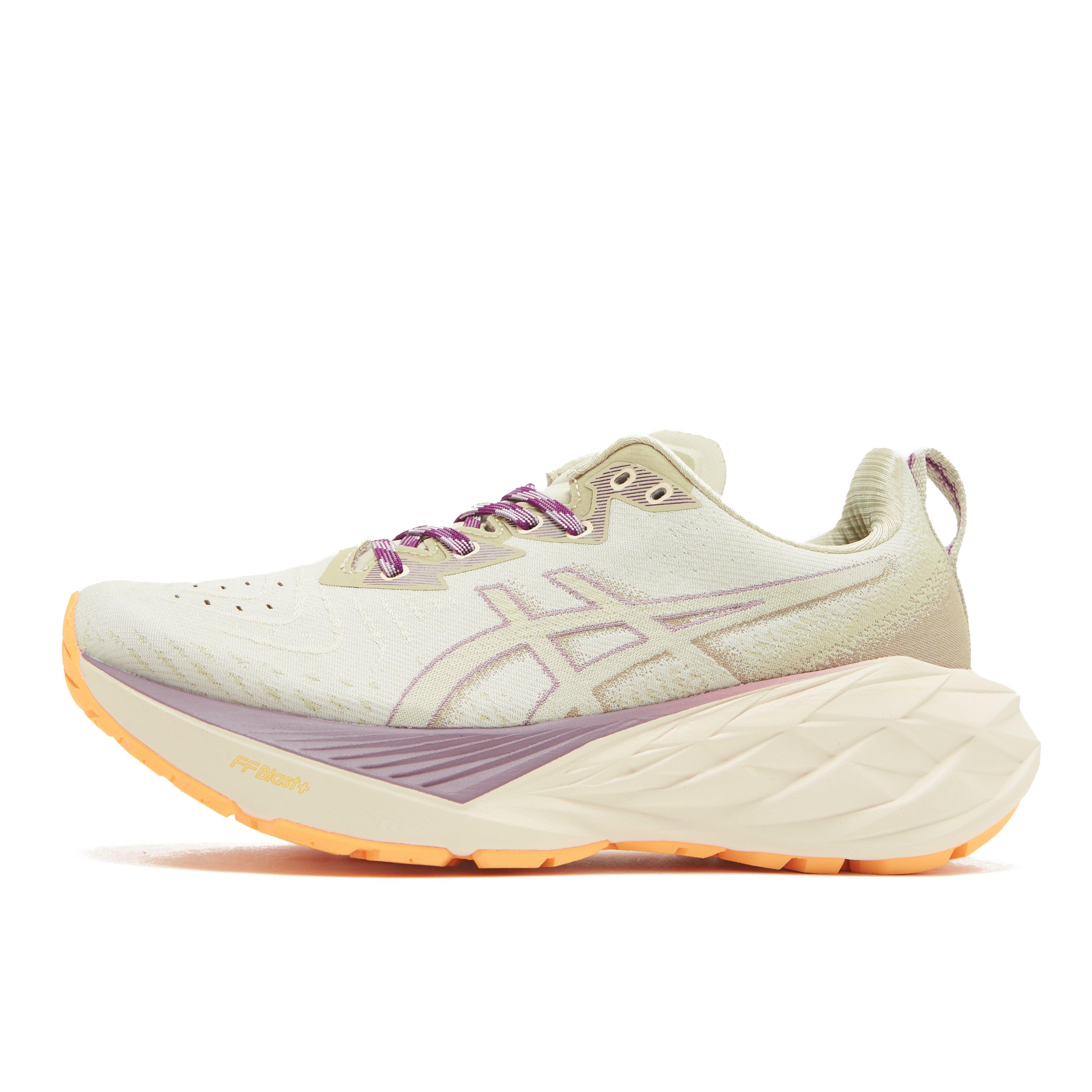 Women’s Novablast 4 TR Running Shoes