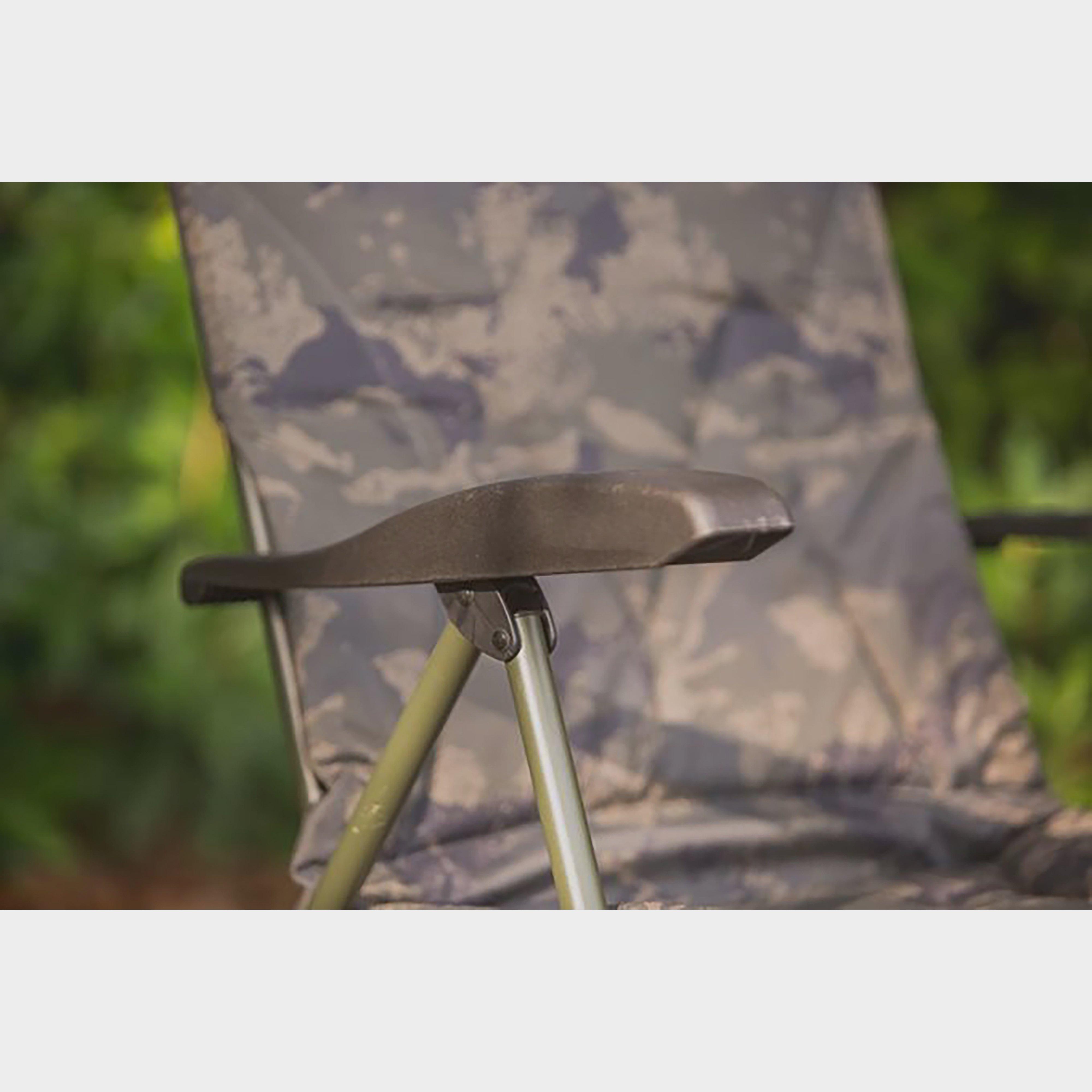 Solar Undercover Camo Session Chair