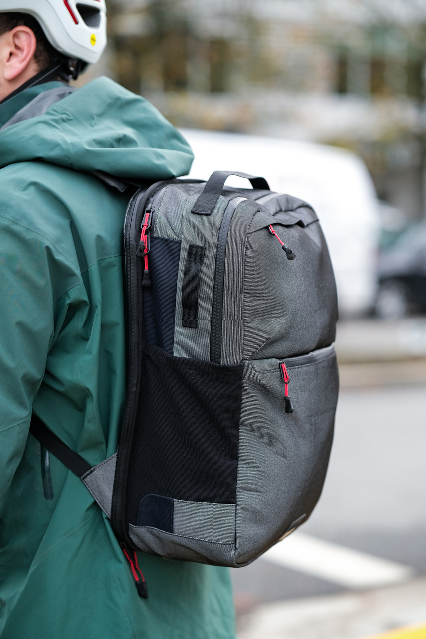 Two Wheel Gear Inverter Pannier Backpack 24L