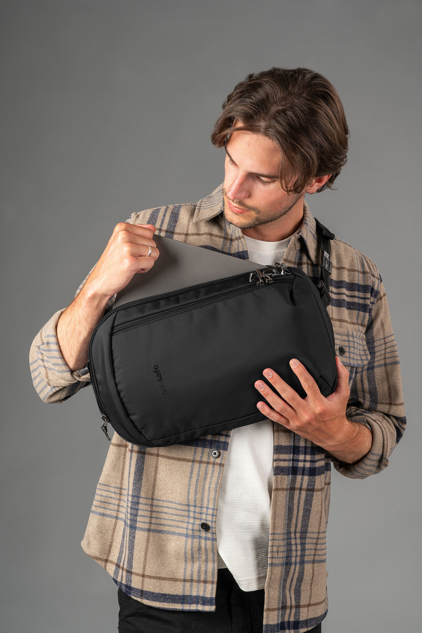 Pacsafe V Tech Anti-Theft Sling Pack - Unisex