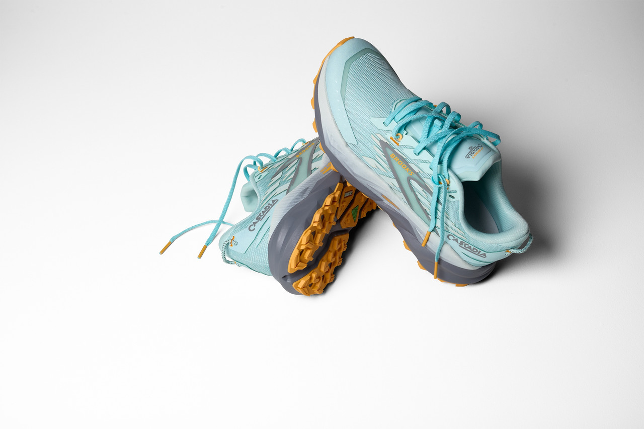 Brooks Cascadia 19 Trail Running Shoes - Women's