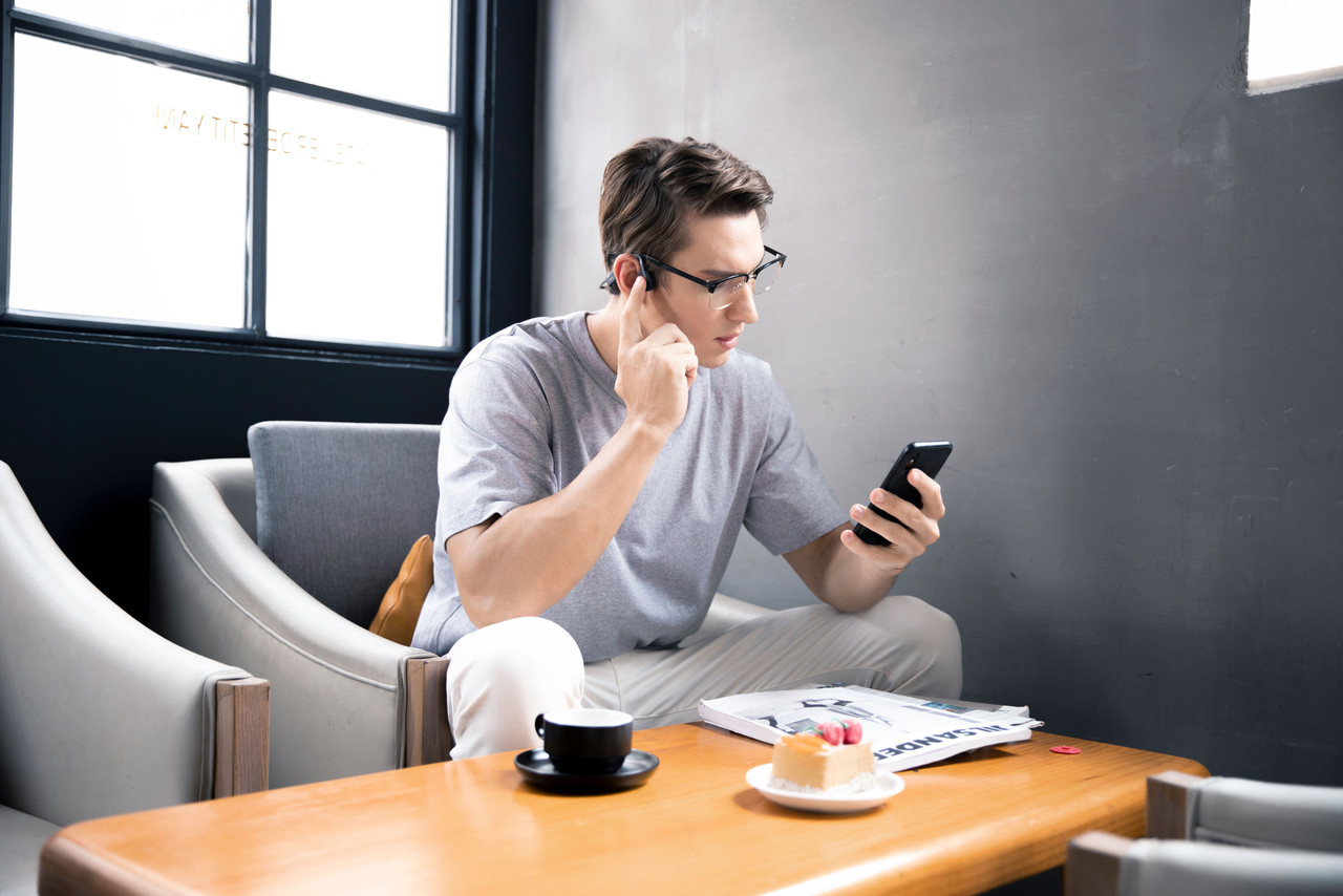 Shokz OpenMove Headphones