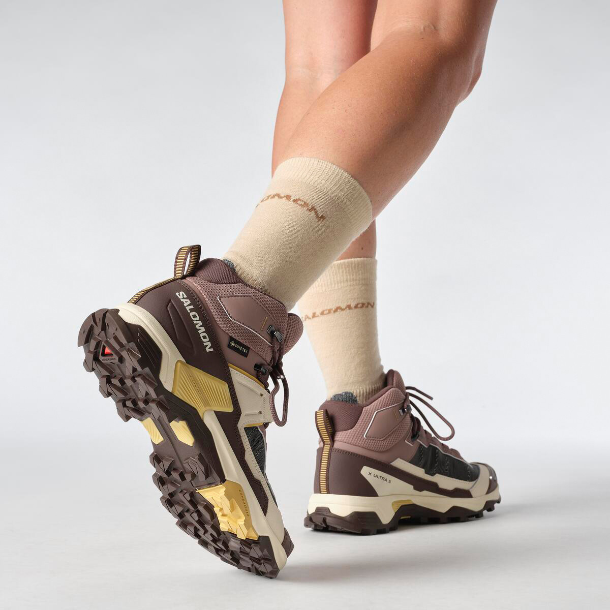 Salomon X Ultra 5 Mid Gore-Tex Trail Shoes - Women's