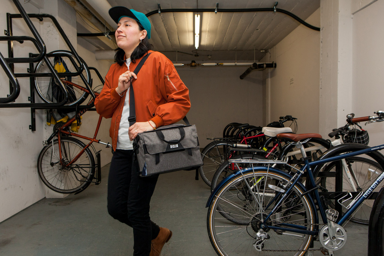 Two Wheel Gear Dayliner Box Bag - Unisex