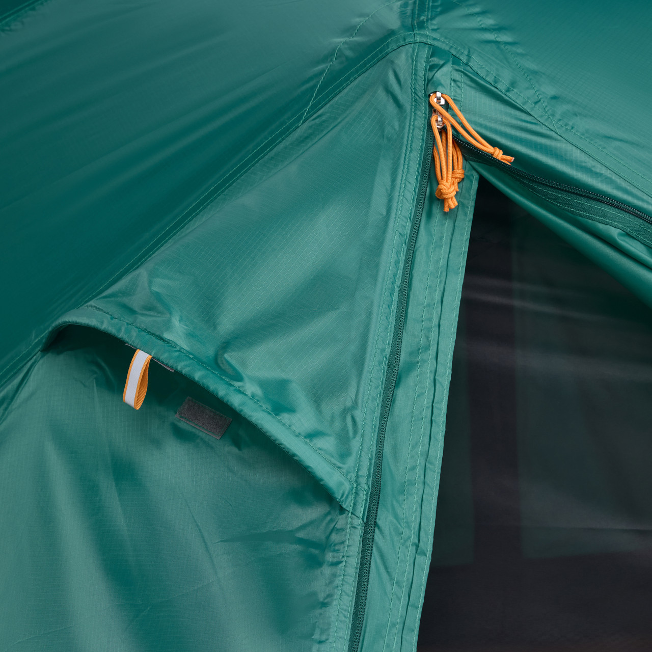 MEC Camper 2-Person Tent