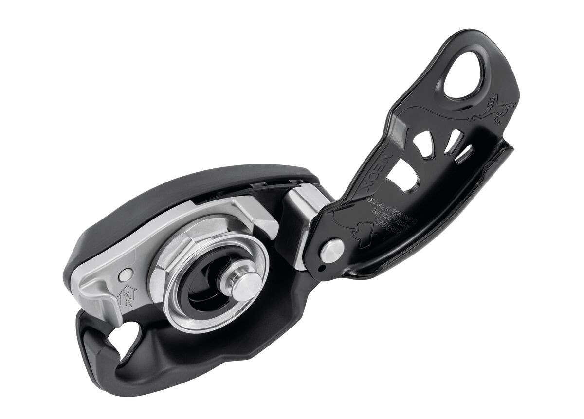 Petzl Neox Belay Device