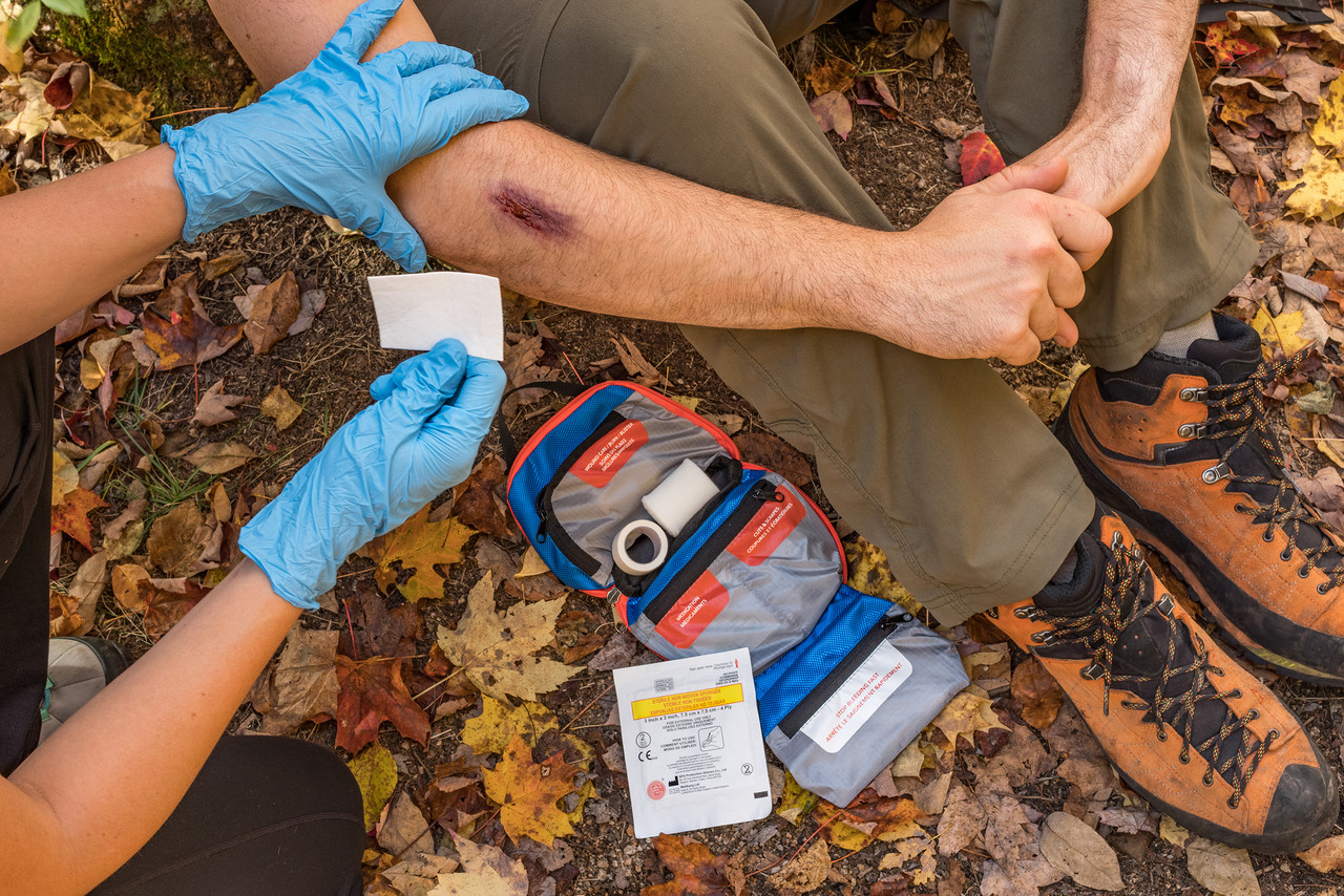 Adventure Medical Kits Hiker First Aid Kit