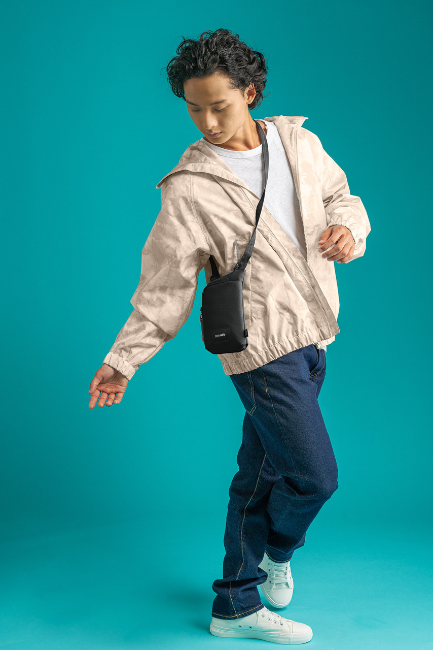 Pacsafe GO Tech Crossbody - Unisex