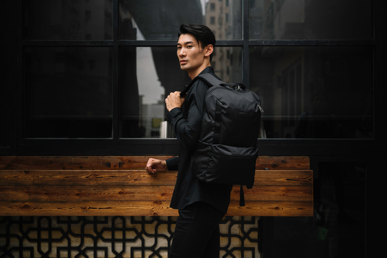 Pacsafe X 20L Anti-Theft Daypack - Unisex