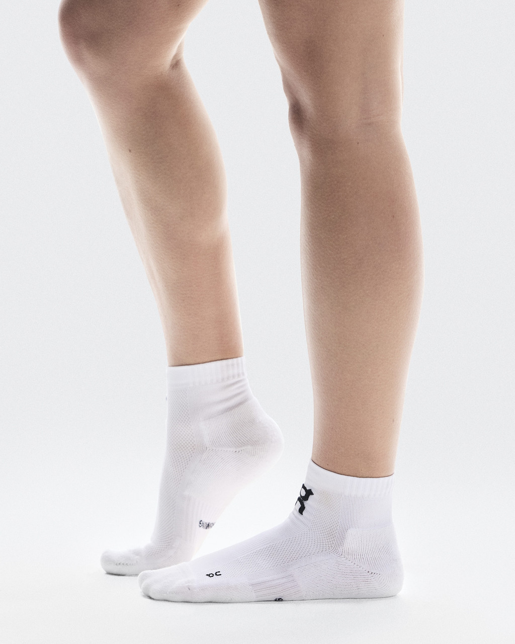 On Core Run Mid 2 Pack Socks - Unisex