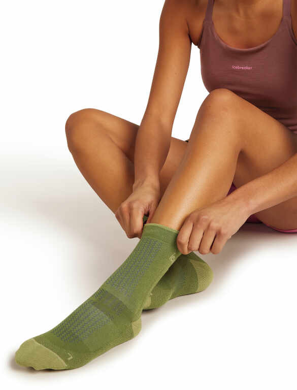 icebreaker Hike+ Ultralight Quarter Socks - Women's