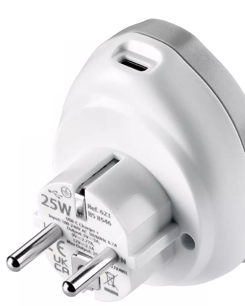 Go Travel World to EU with USB-C Travel Adapter (25W)
