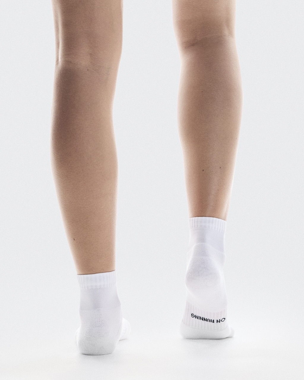On Core Run Mid 2 Pack Socks - Unisex