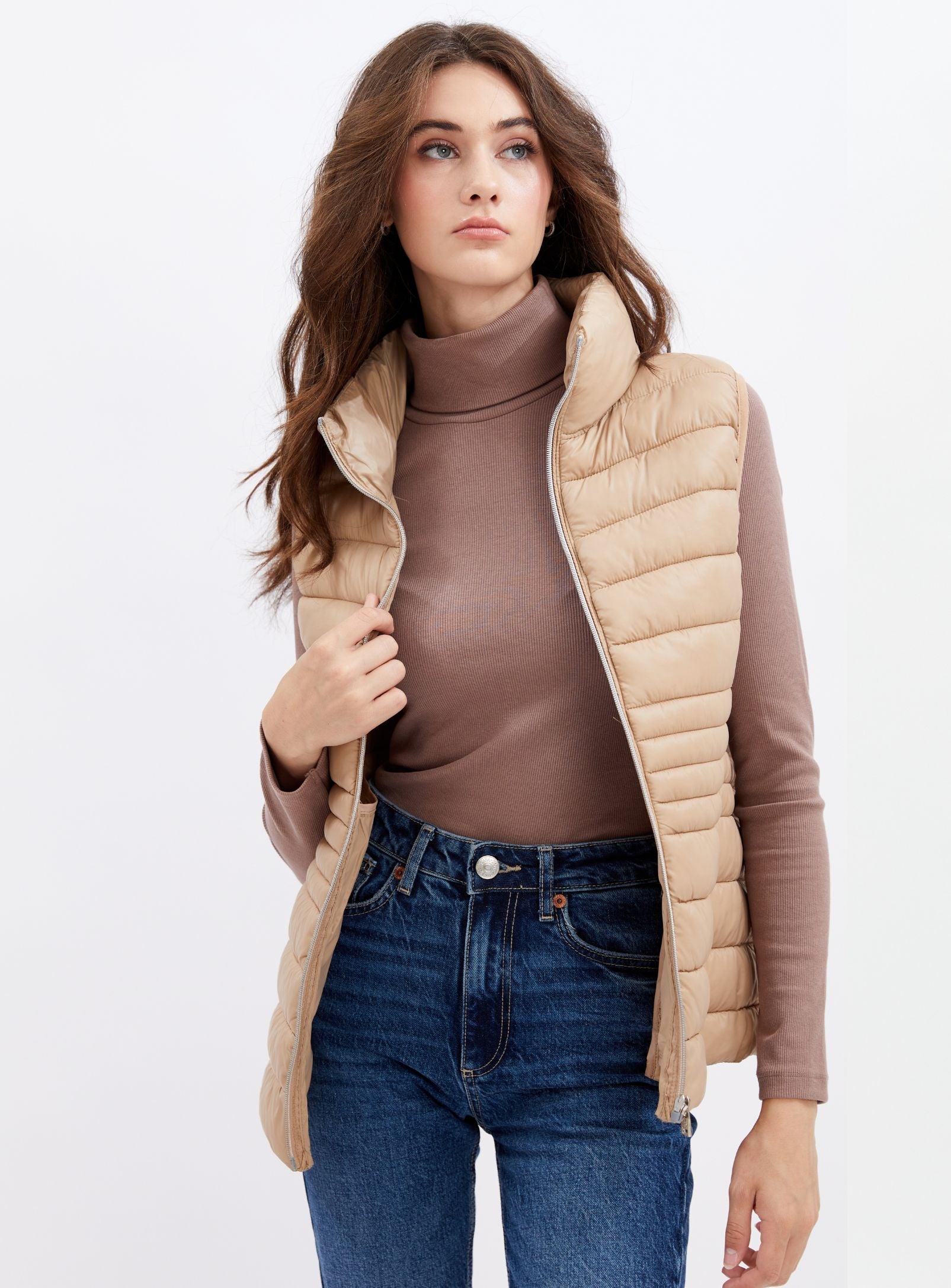 NELLA | Ultralight vest || NELLA |  Gilet ultraléger