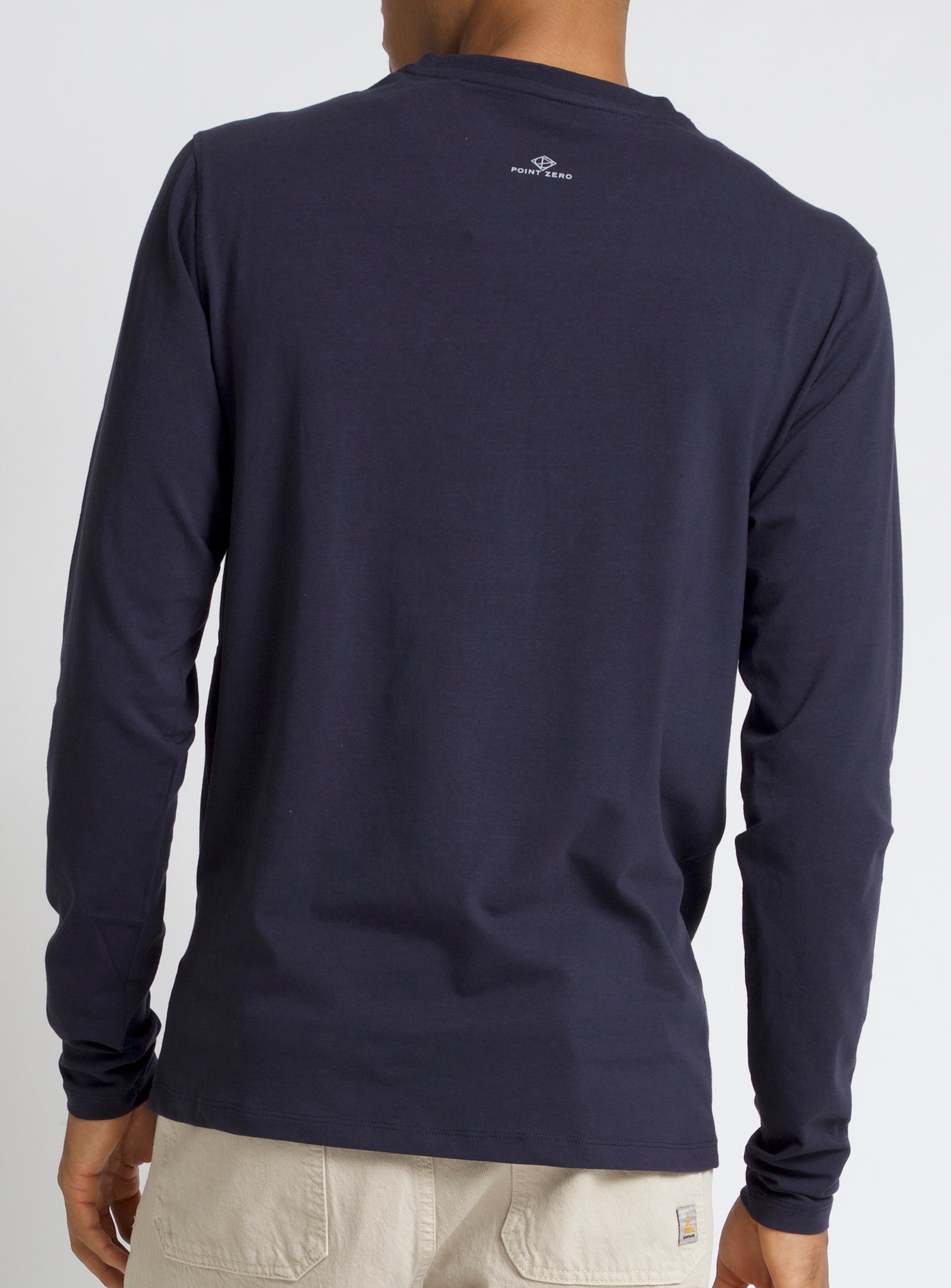 KEL | Long sleeve basic cotton crewneck T-shirt || KEL | T-shirt basique à manches longues et col rond en coton