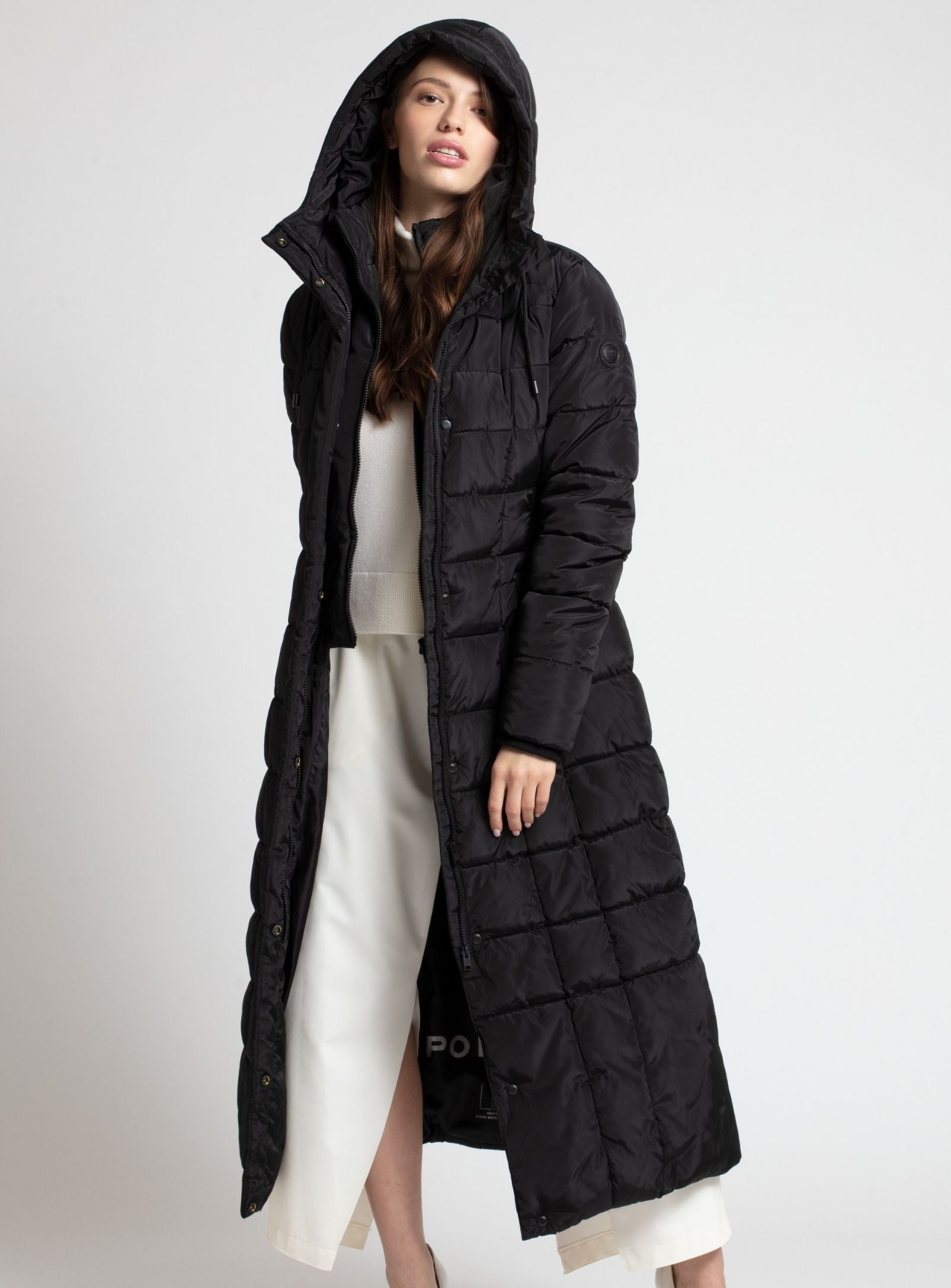 THEODORA | maxi length quilted puffer coat || THEODORA | doudoune longue matelassée