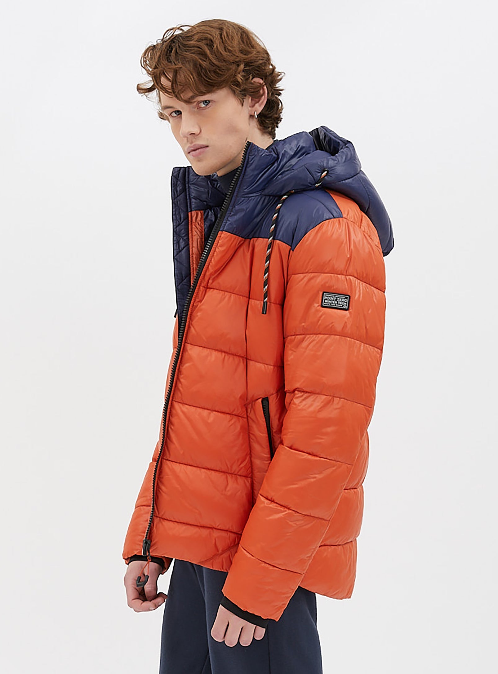 SPENCER |  Midweight Matte Shine Puffer Jacket || SPENCER | Doudoune brillante mate d'épaisseur moyenne