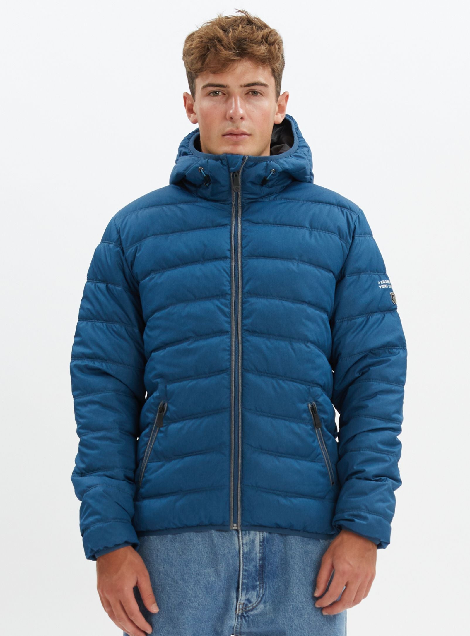 BELTLINE | Iconic packable ultralight jacket || BELTLINE |  Veste ultralégère iconique compressible