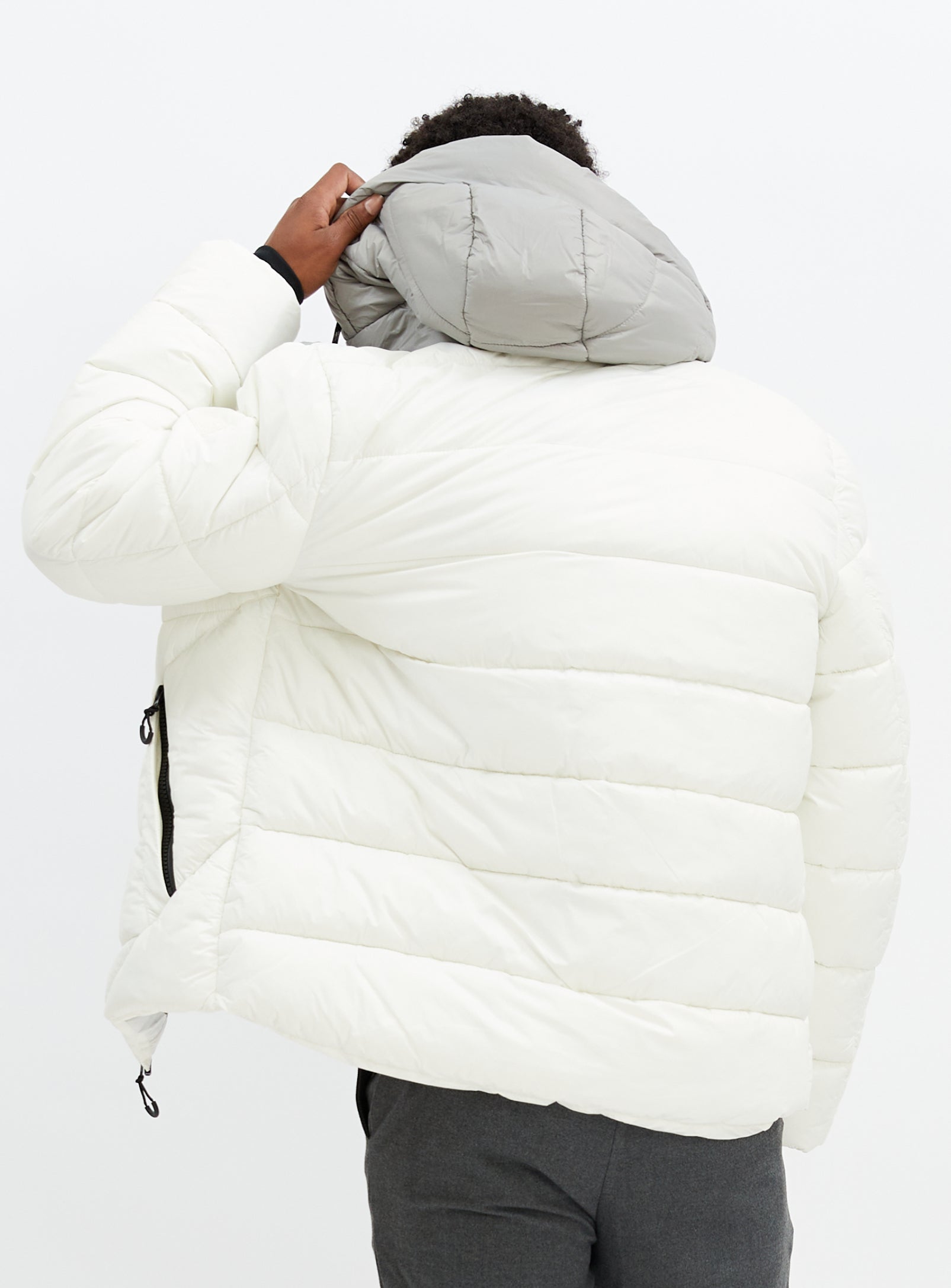 SPENCER |  Midweight Matte Shine Puffer Jacket || SPENCER | Doudoune brillante mate d'épaisseur moyenne