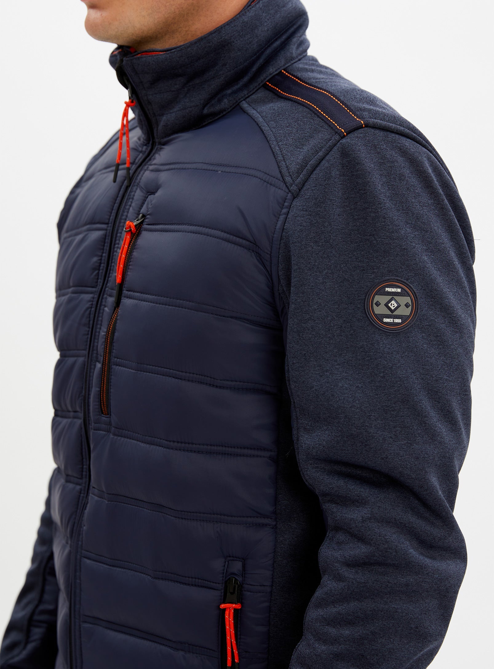 WALTER | Textured nylon dewspo transitional jacket || WALTER | Veste de transition dewspo en nylon texturé