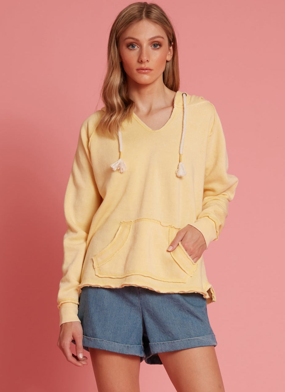 TALO | Fleece pop colour hoodie || TALO | Sweat à capuche couleur pop en molleton