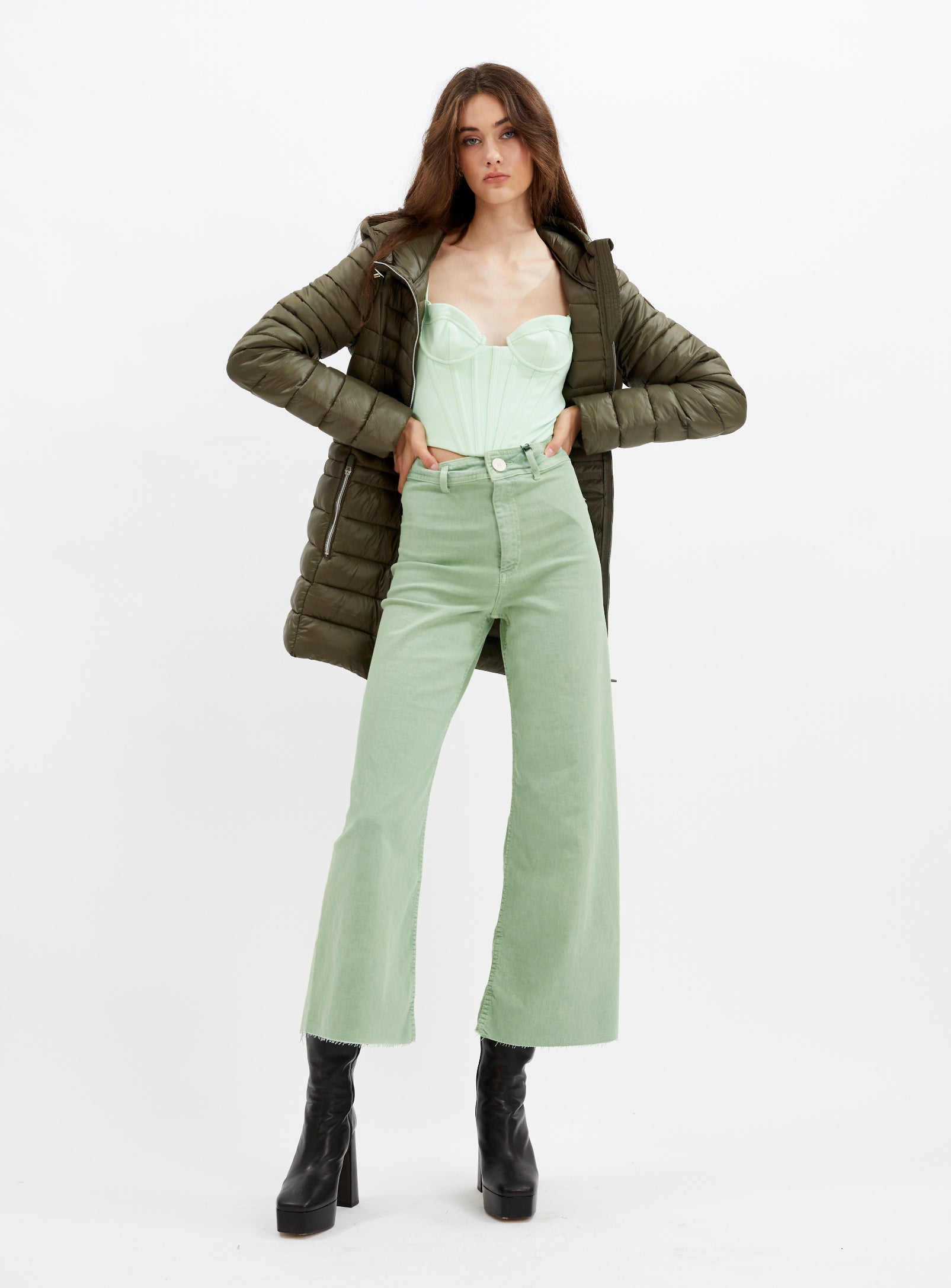 GRANVILLE | Iconic long ultralight jacket || GRANVILLE | Veste ultralégère iconique longue