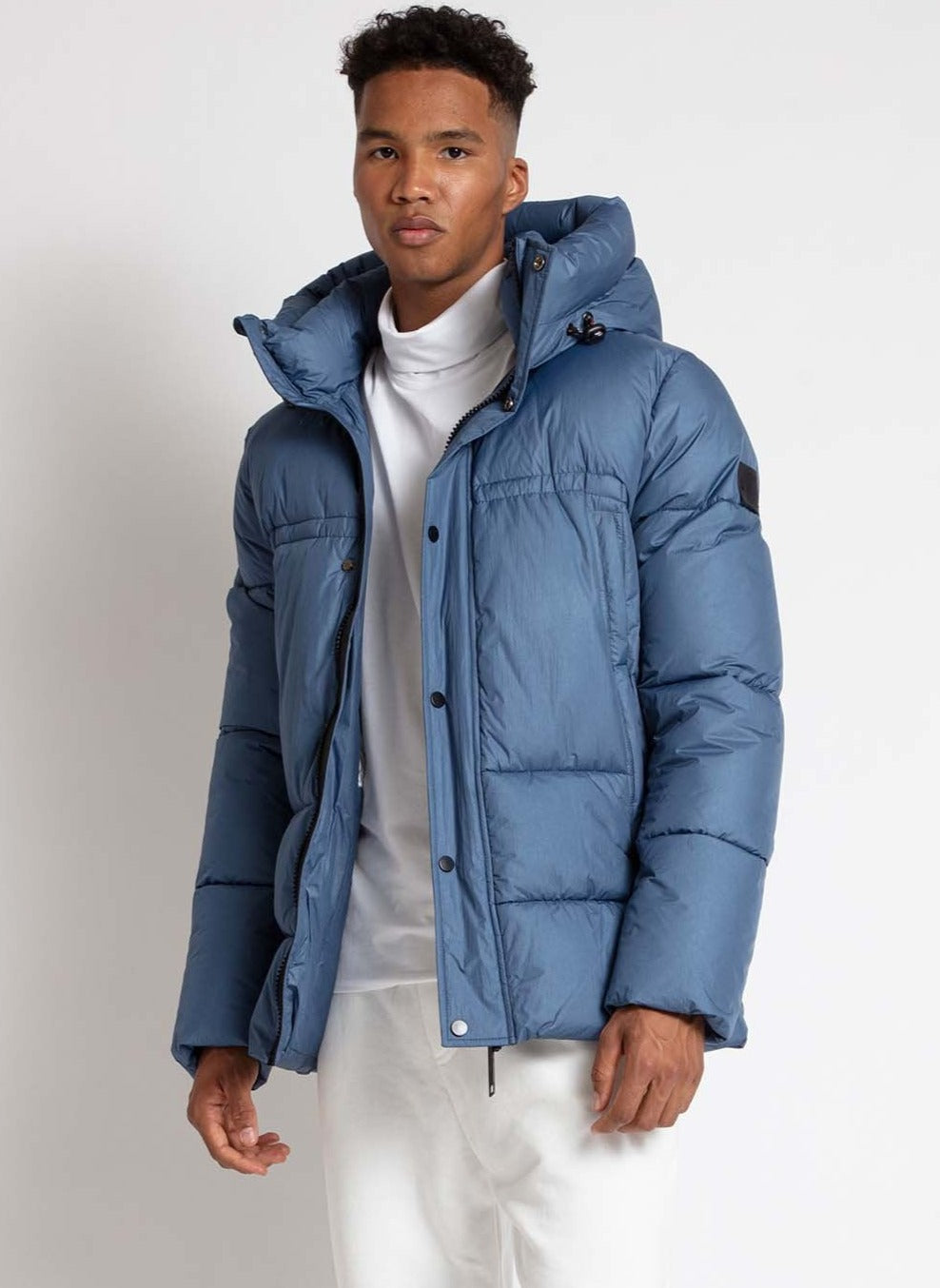 WELLER | Sustainable puffer jacket||WELLER | Veste molletonnée durable