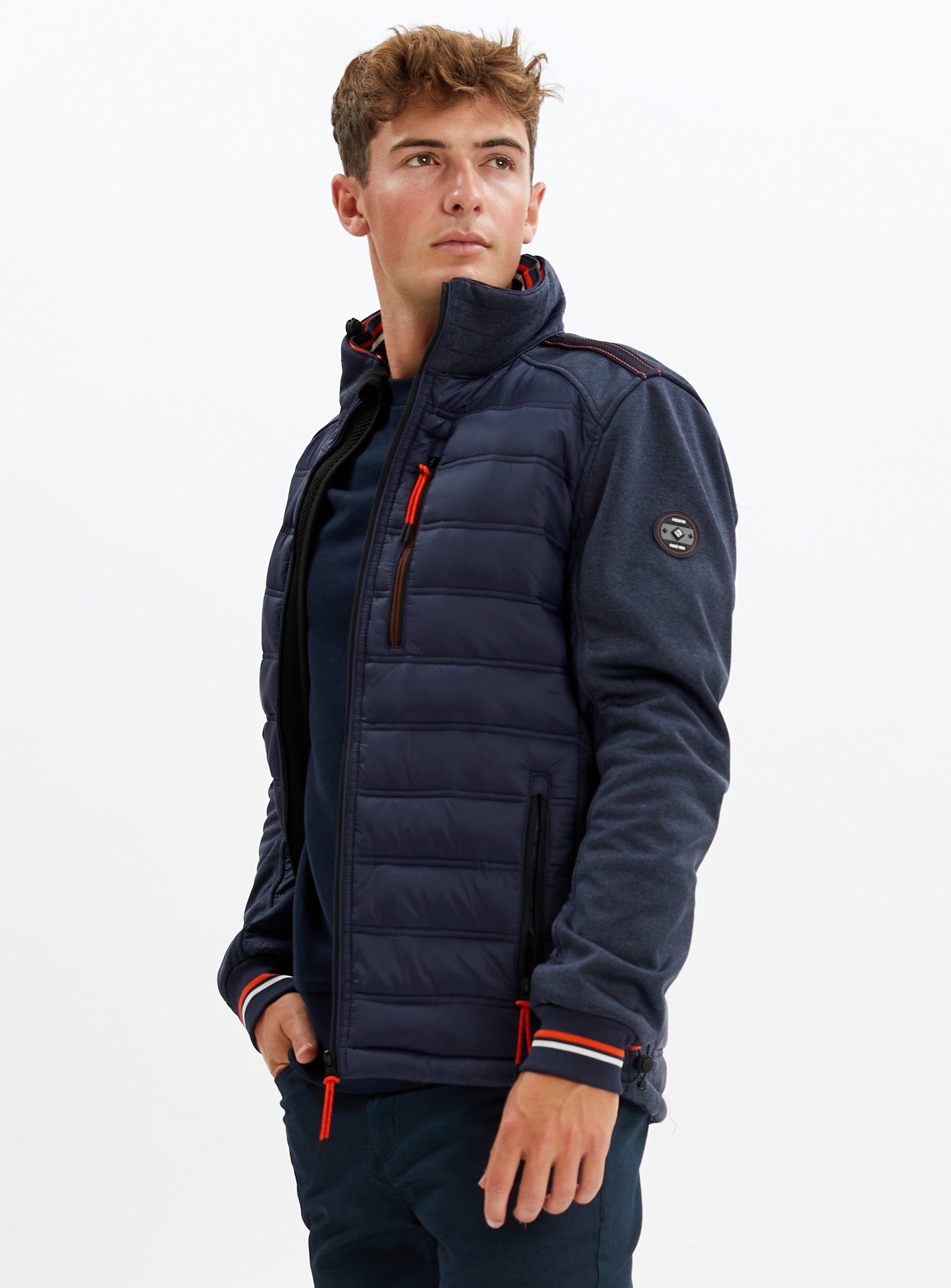 WALTER | Textured nylon dewspo transitional jacket || WALTER | Veste de transition dewspo en nylon texturé