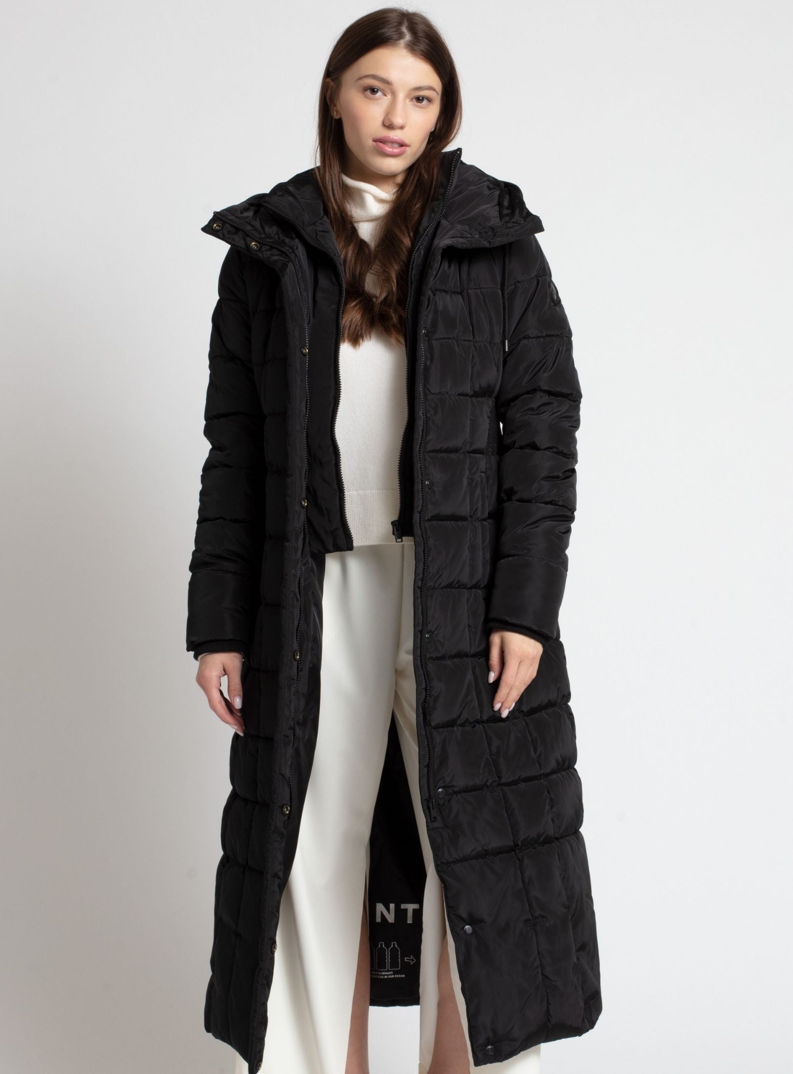 THEODORA | maxi length quilted puffer coat || THEODORA | doudoune longue matelassée