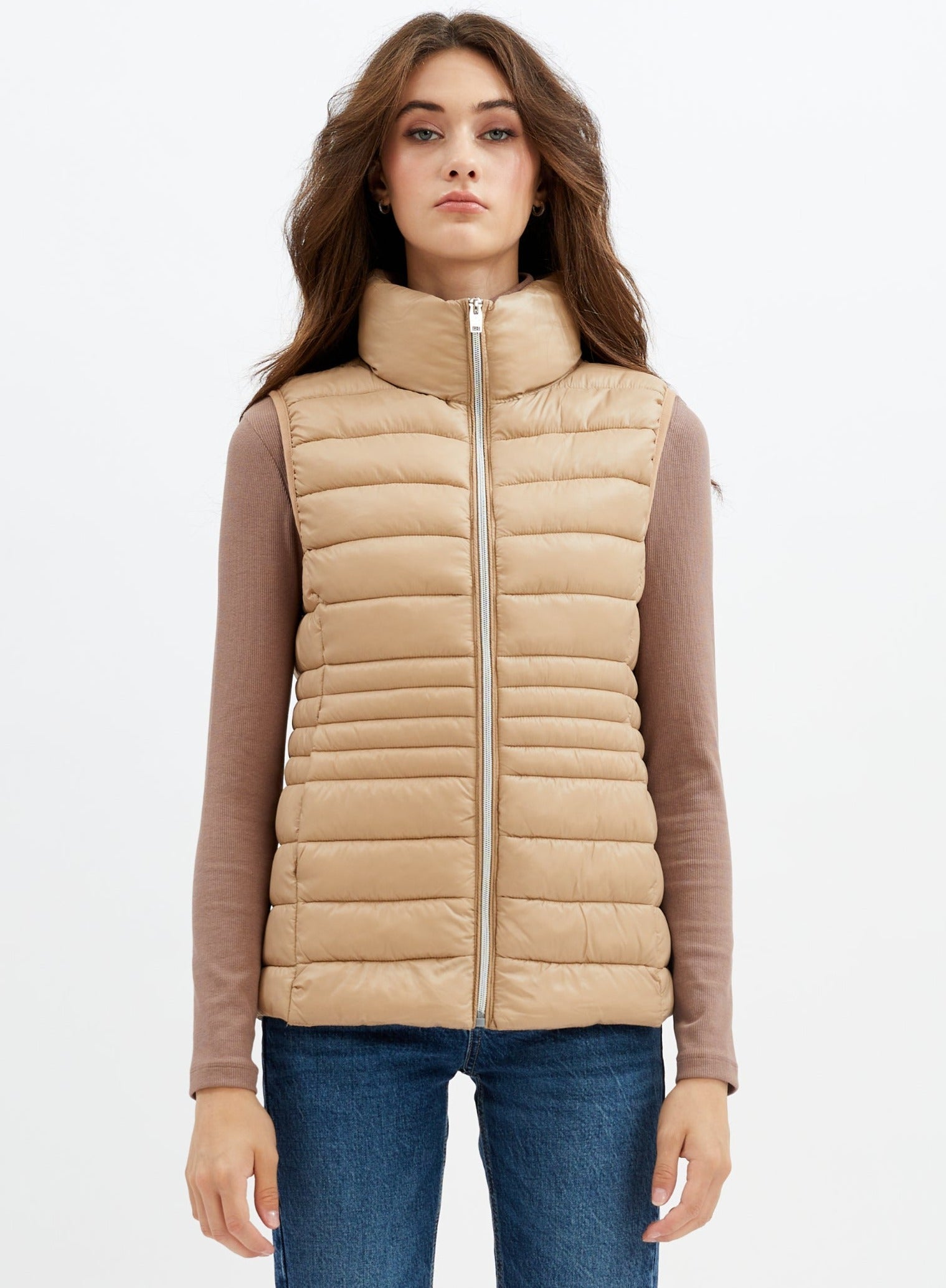 NELLA | Ultralight vest || NELLA |  Gilet ultraléger