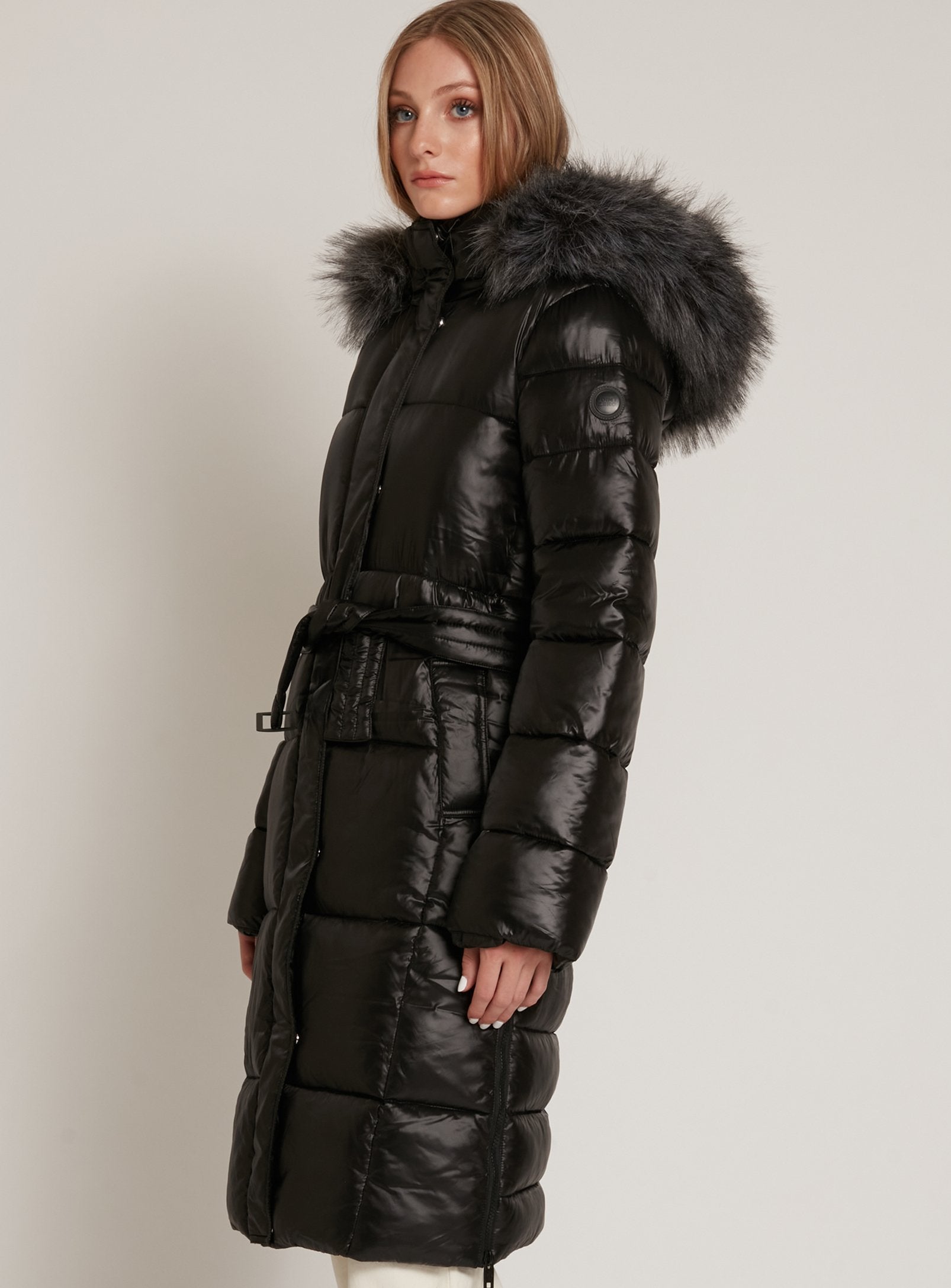 ELODIE |Maxi-length belted hooded puffer jacket || ELODIE | doudoune de longueur maxi ceinturée à capuche