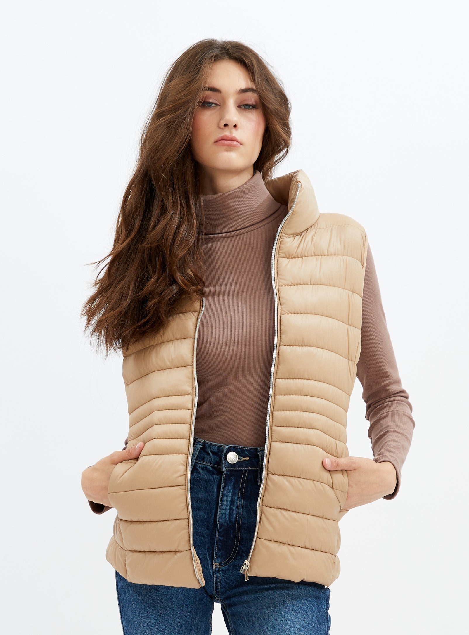 NELLA | Ultralight vest || NELLA |  Gilet ultraléger