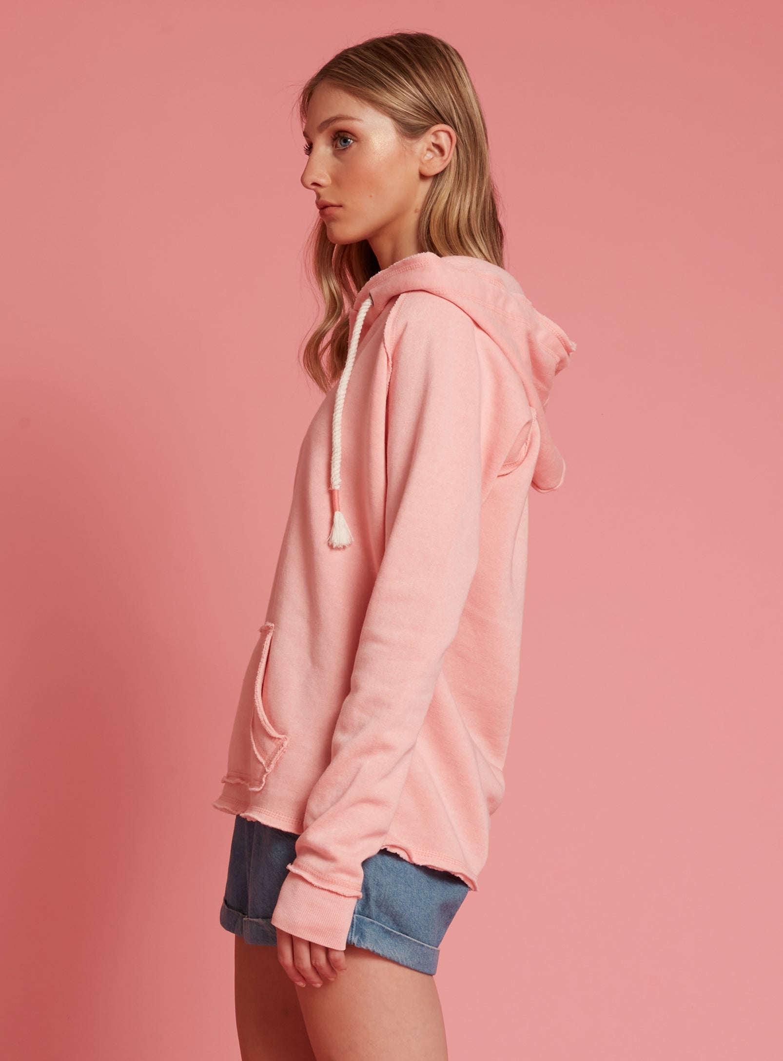 TALO | Fleece pop colour hoodie || TALO | Sweat à capuche couleur pop en molleton