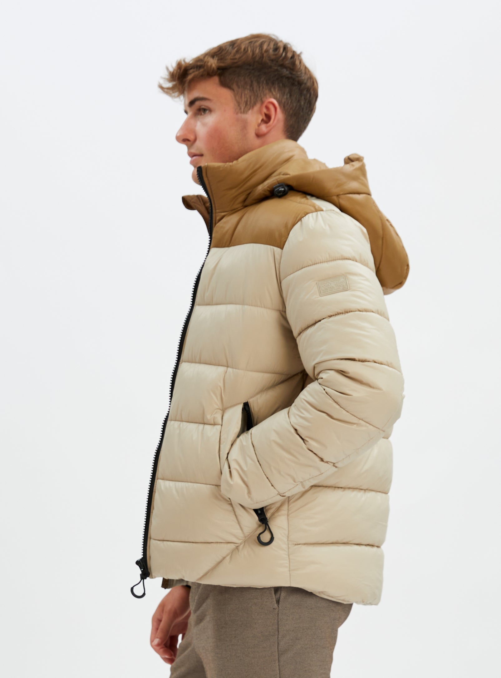 SPENCER |  Midweight Matte Shine Puffer Jacket || SPENCER | Doudoune brillante mate d'épaisseur moyenne