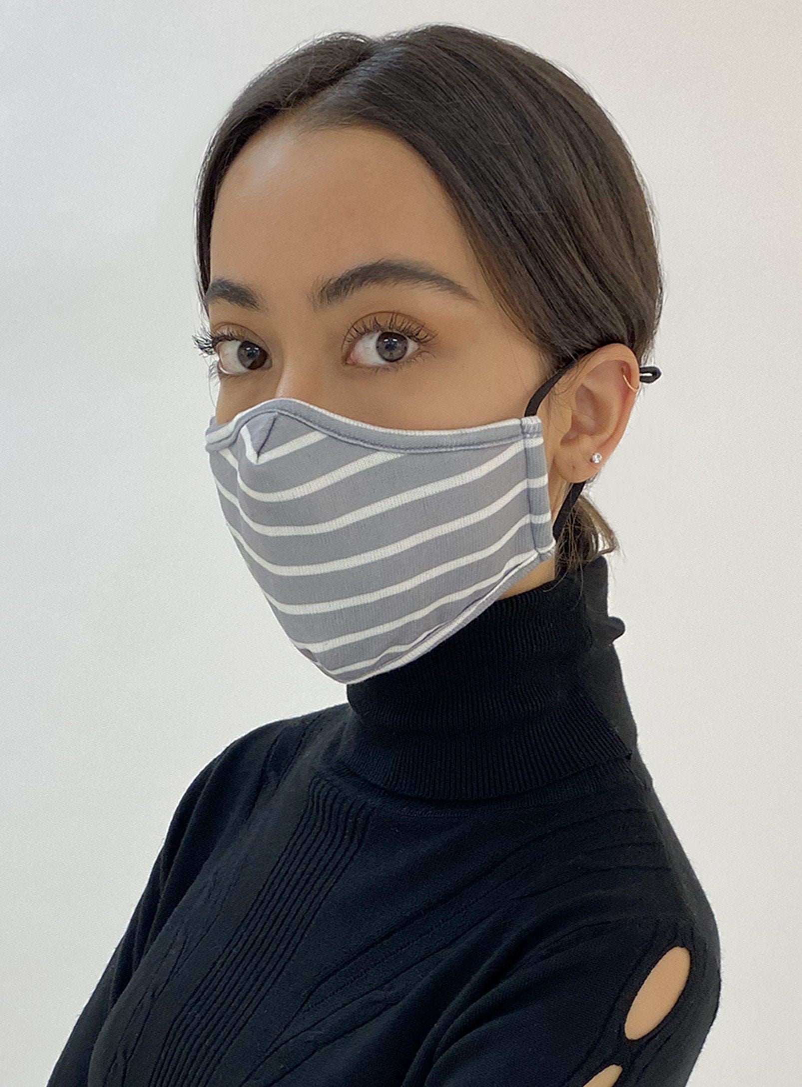 REUSABLE 3 LAYER MASK | A PACK OF 3 MASKS-LEOPARD||MASQUE RÉUTILISABLE 3 COUCHES | UN PACK DE 3 MASQUES-LÉOPARD