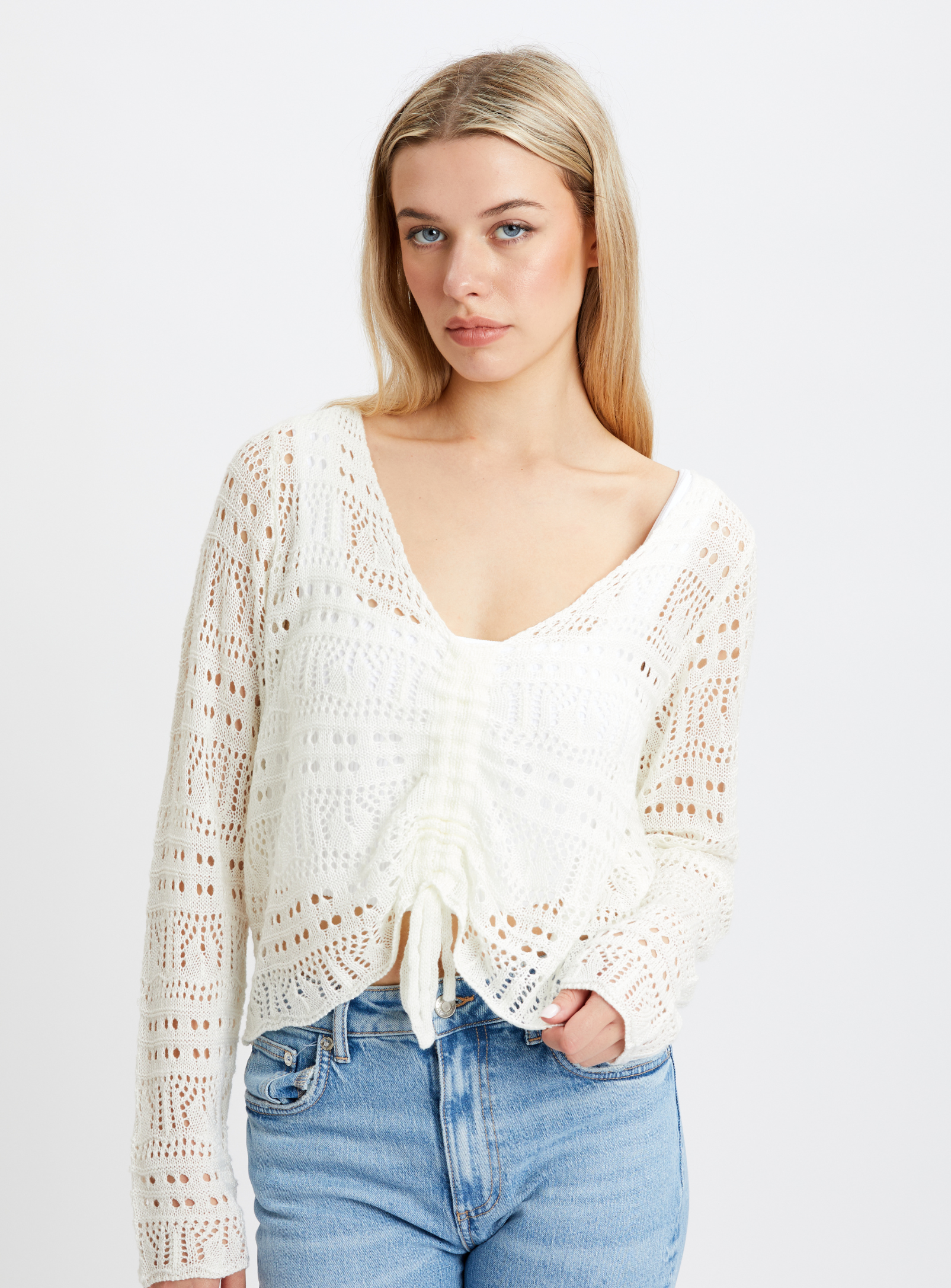 CARRIE | V-neck crochet sweater || CARRIE | Pull en crochet a col en V
